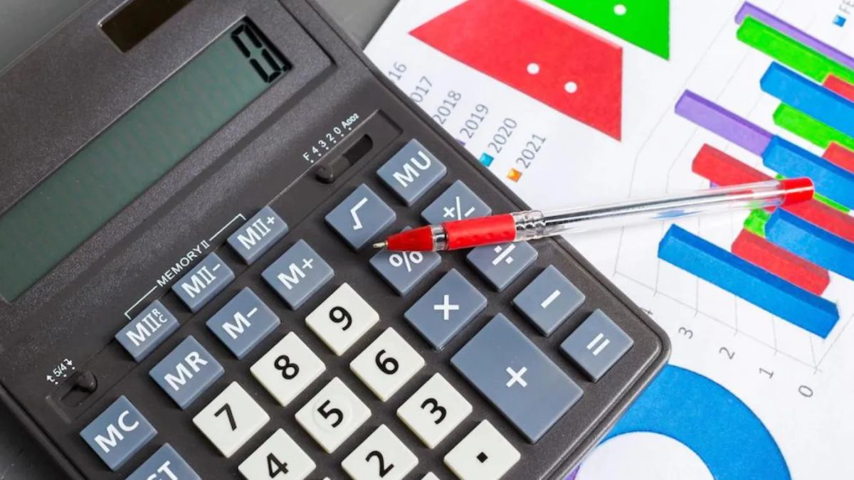 red pen on a calculator