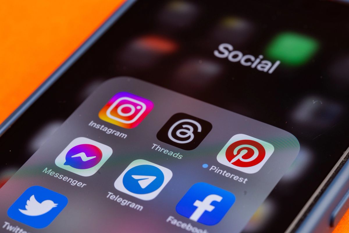 social apps on phone