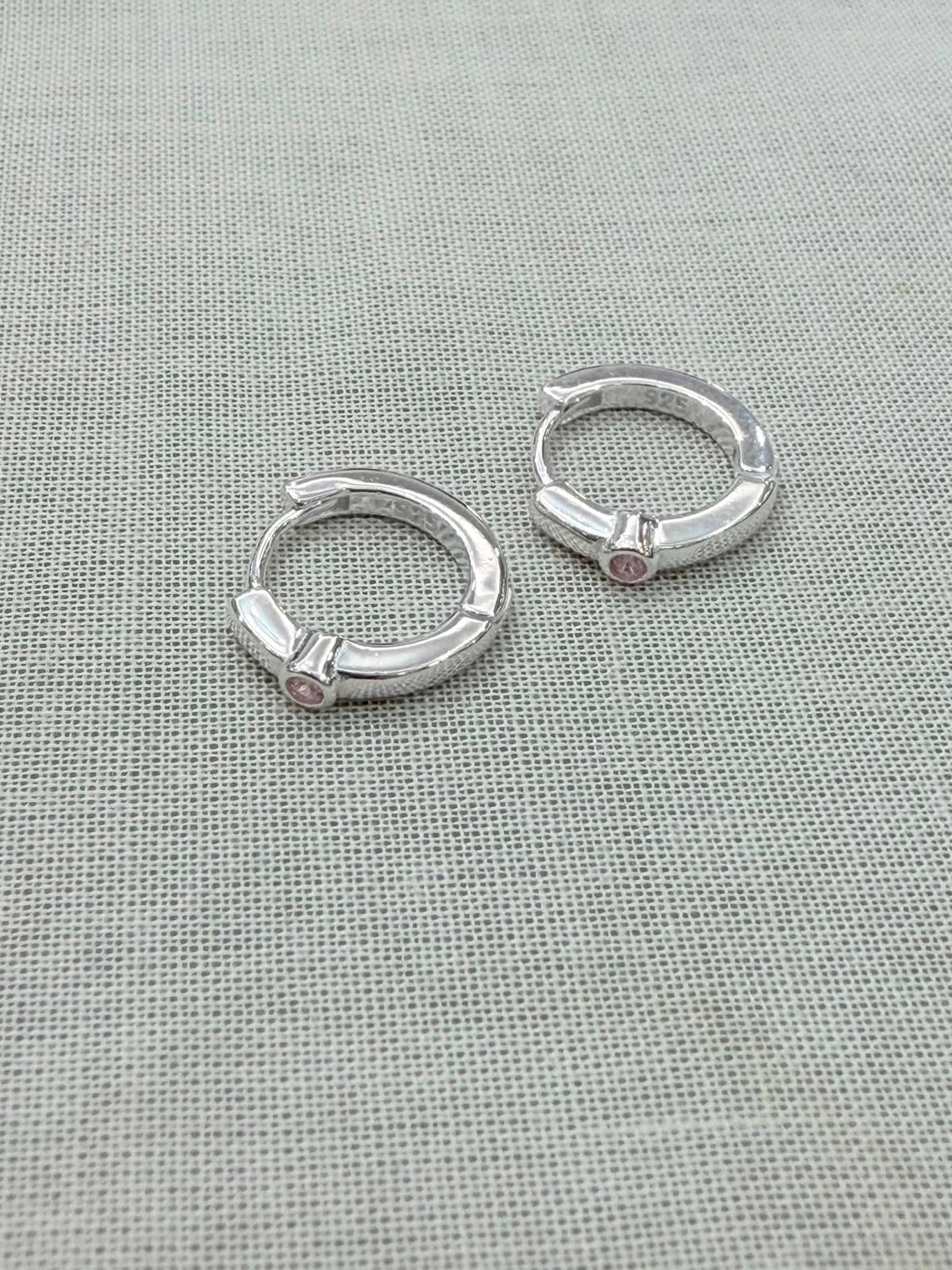 Argollas de plata 925 con detalle rosado
