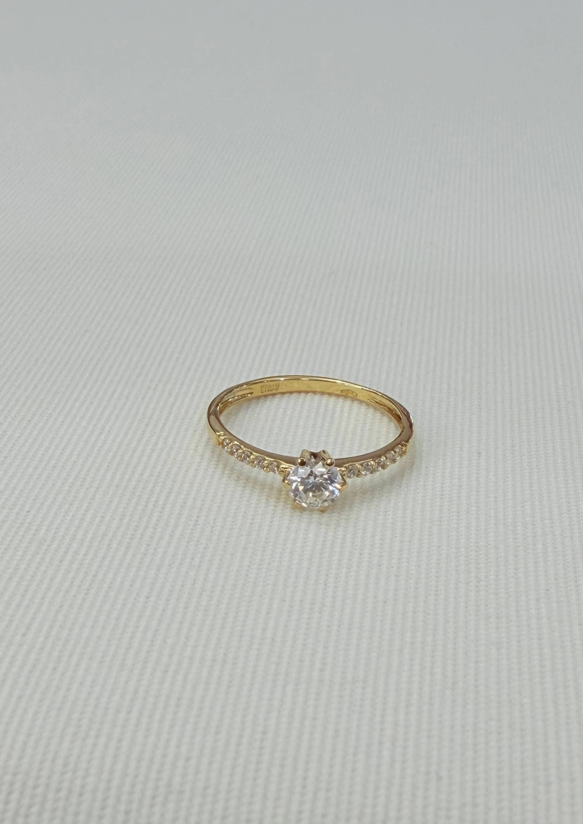 Anillo de compromiso