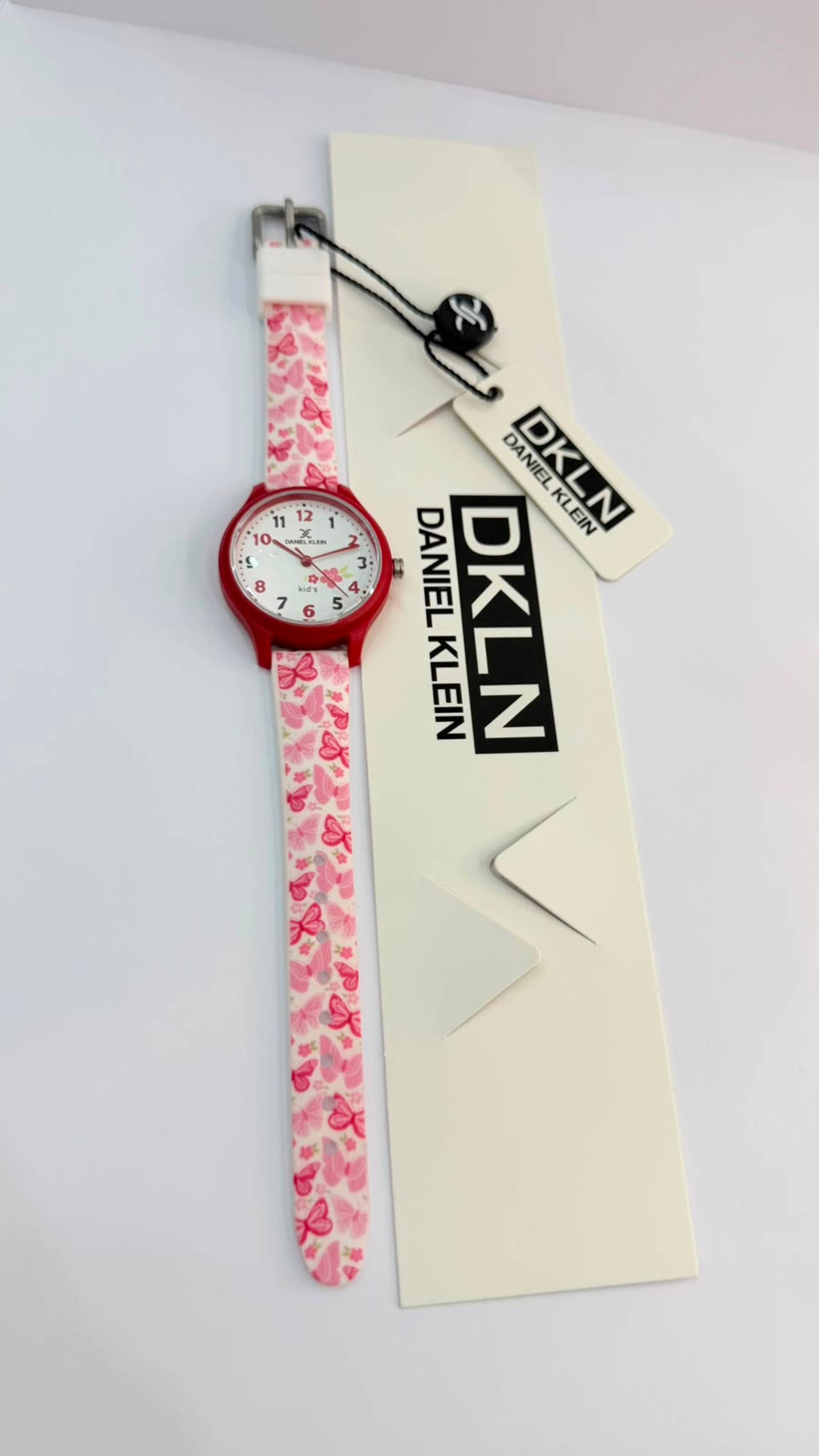 Reloj infantil floral rosa