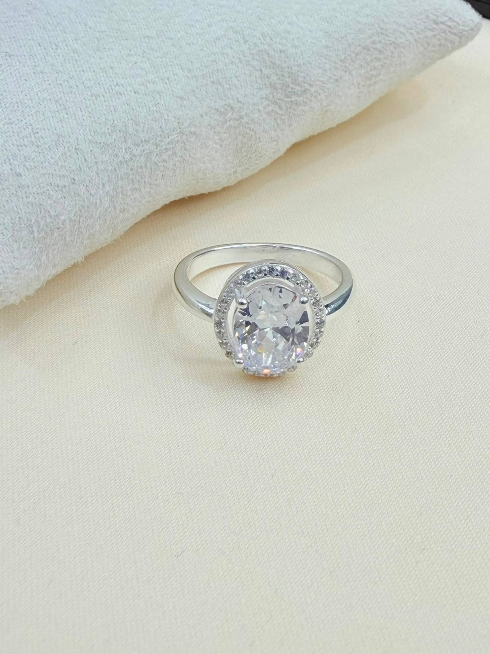 Anillo Halo Circular de plata 925 · Vista 2