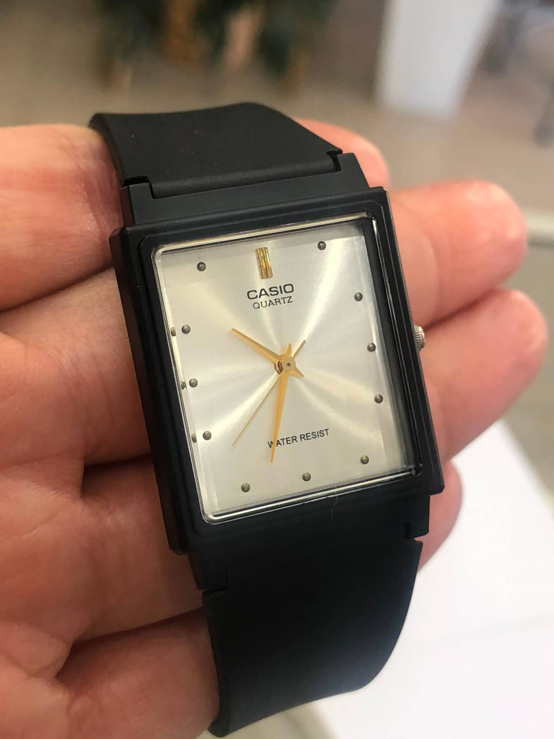 Reloj caballero Casio rectangular