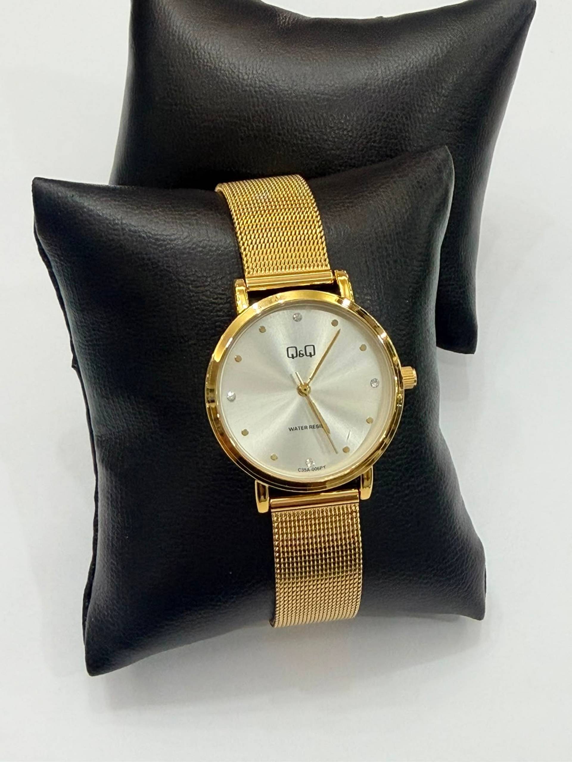 Reloj dama dorado con malla