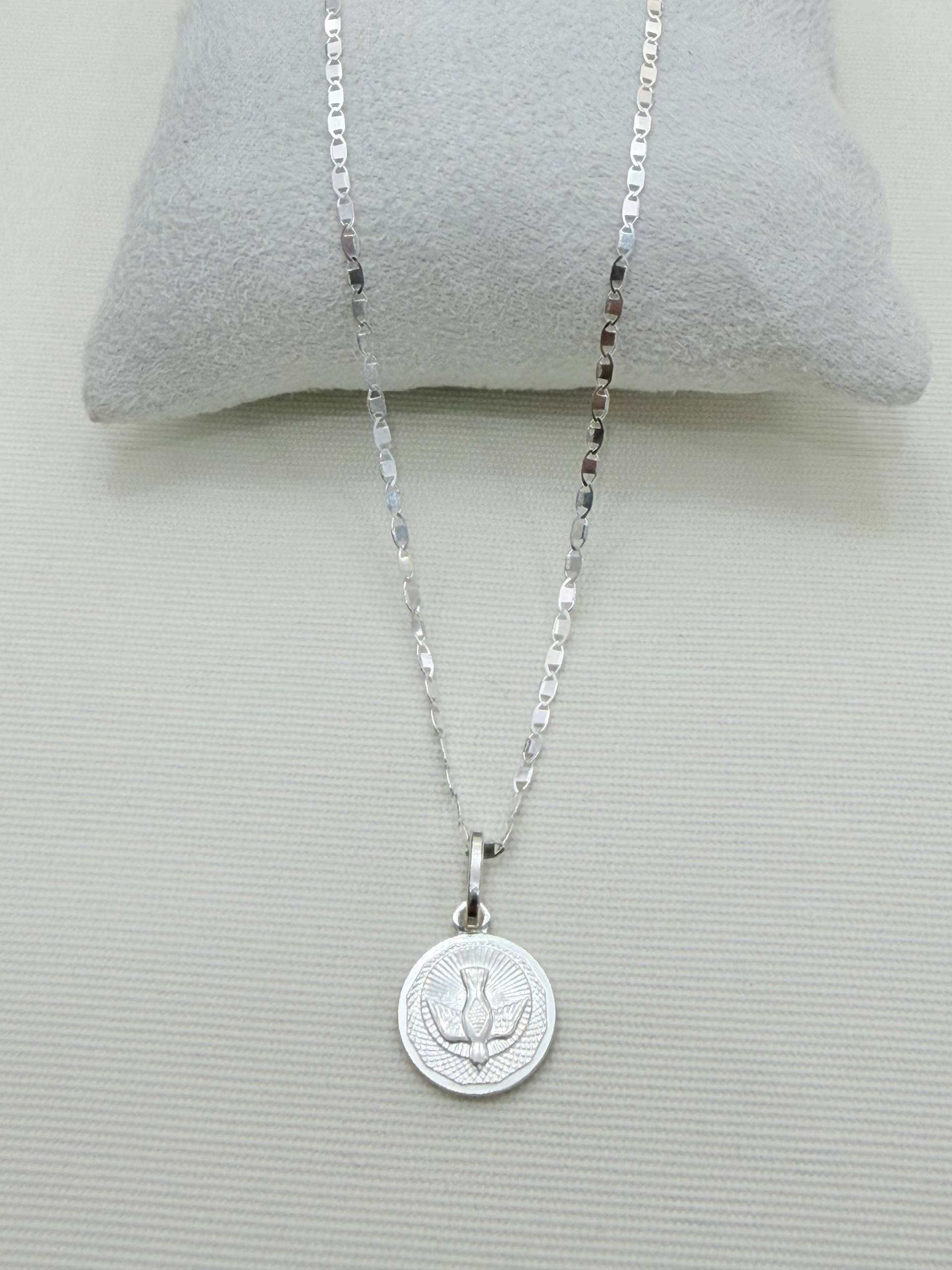 Cadena con dije redondo Espíritu Santo