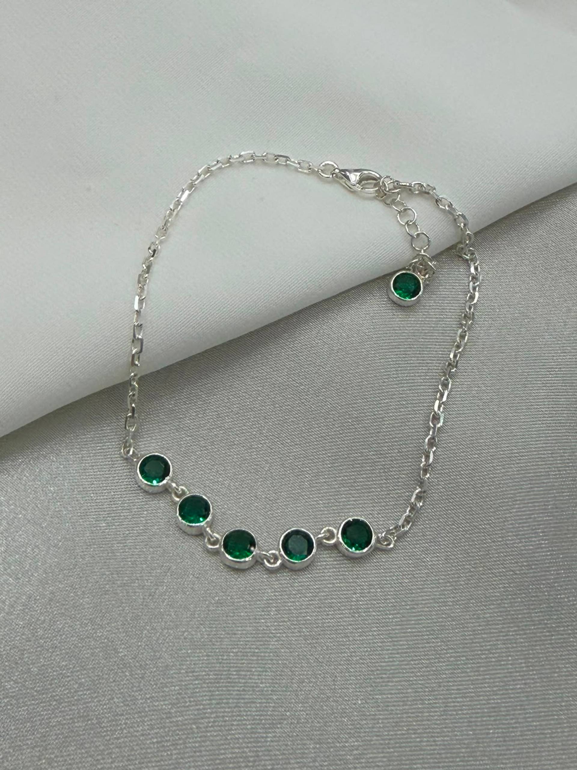 Pulsera Esmeralda Circular, vista 2