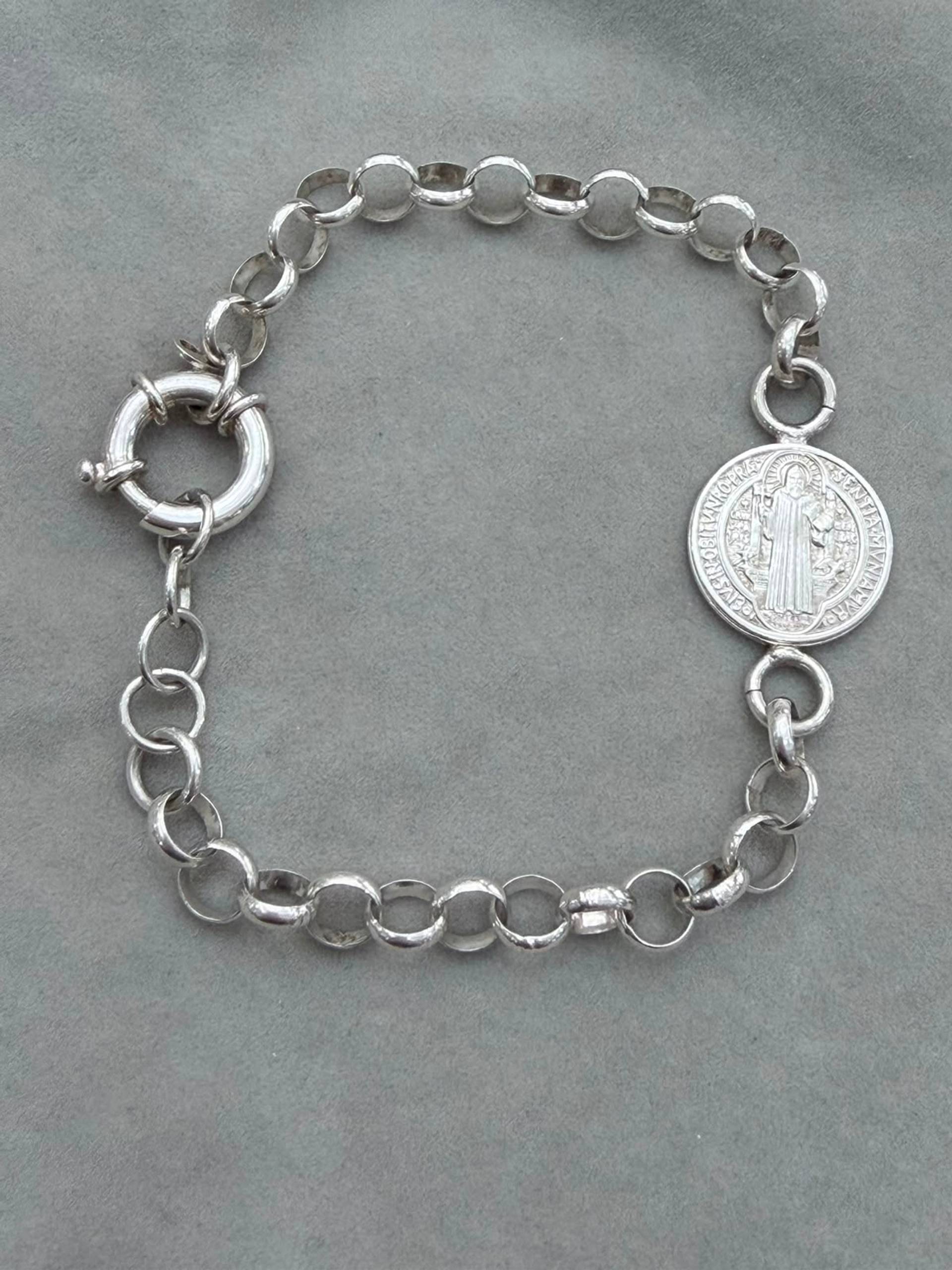 Pulsera eslabón roló, con centro medalla SAN BENITO