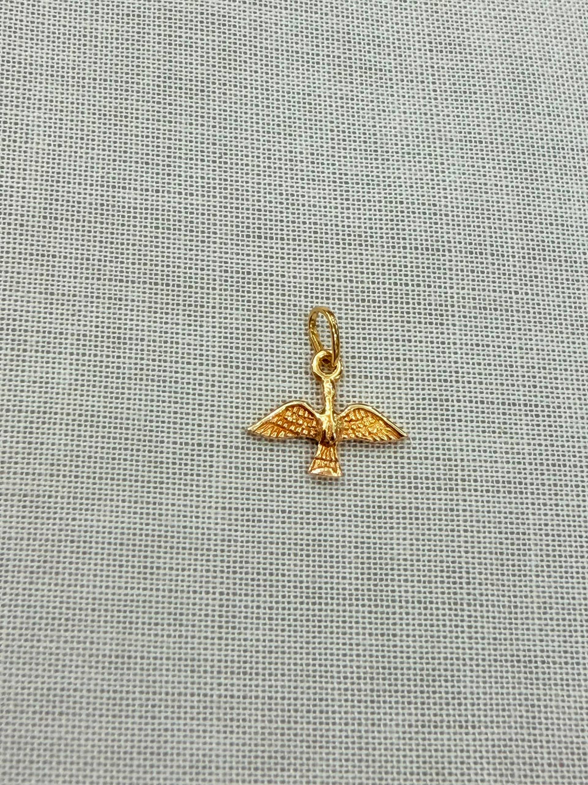 Dije Espíritu  Santo Oro 18K