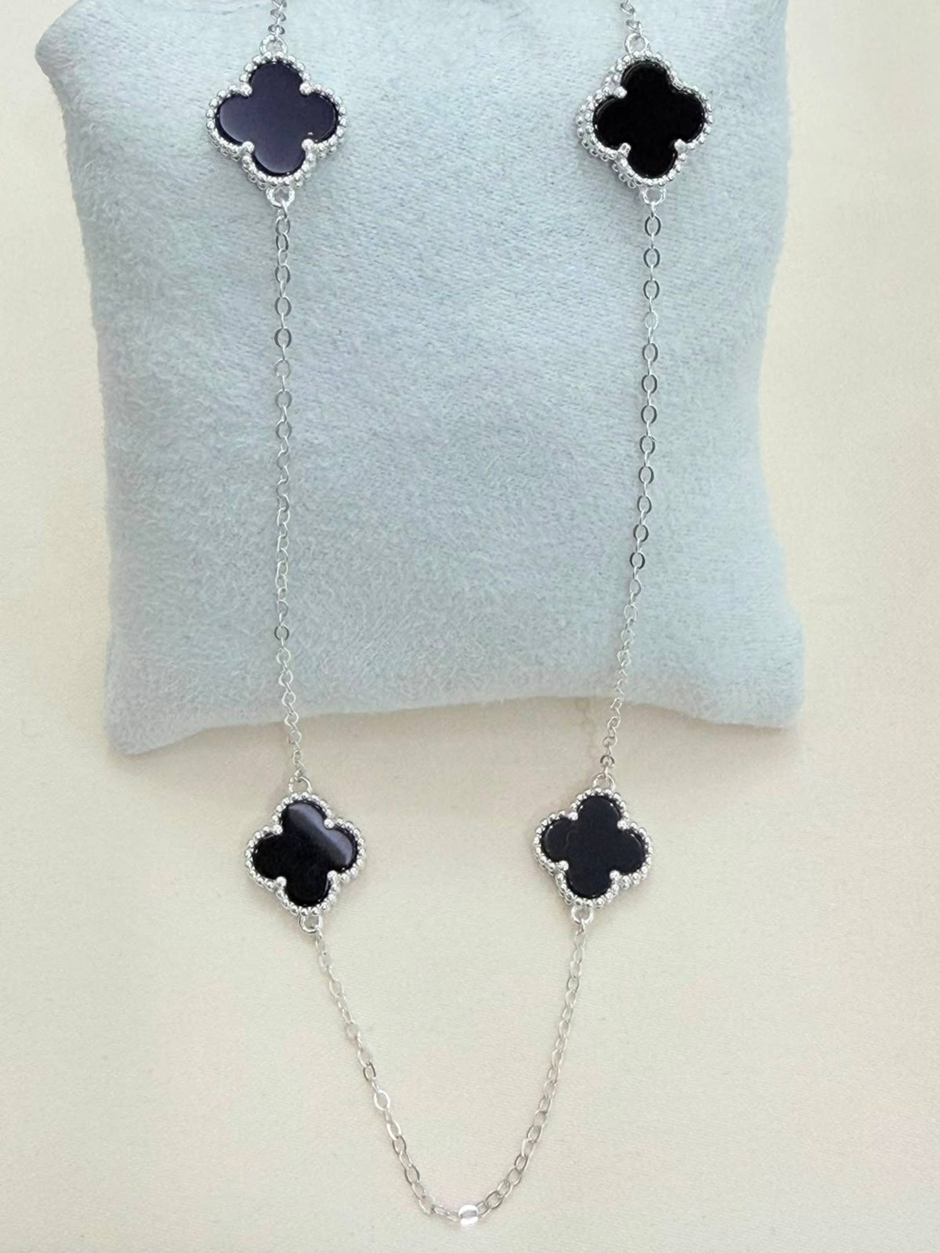 Collar Trébol Negro de plata 925