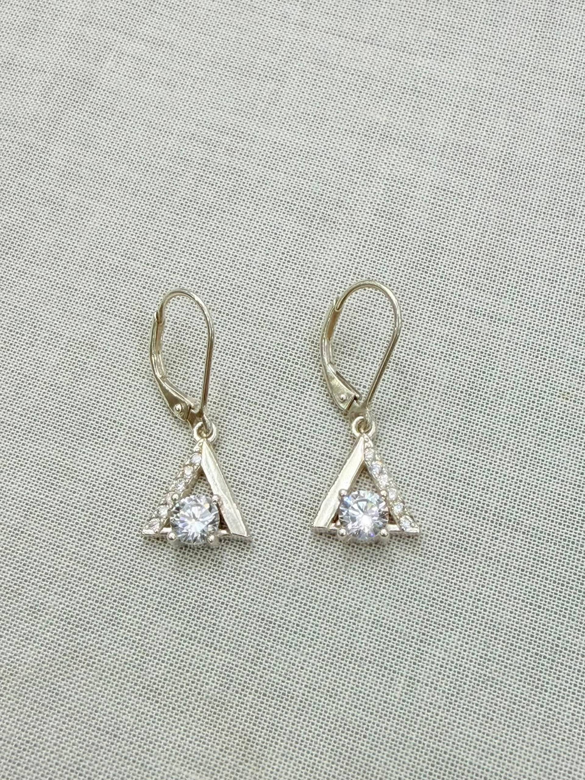 Aro colgantes de plata 925 con circonia triangular