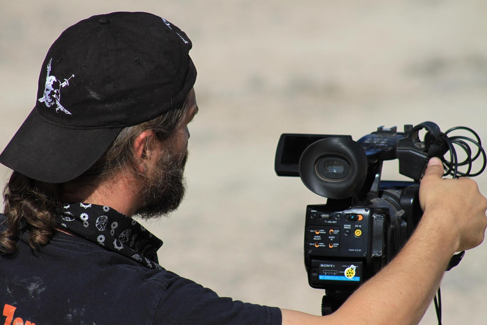Produksi konten dan video kreatif