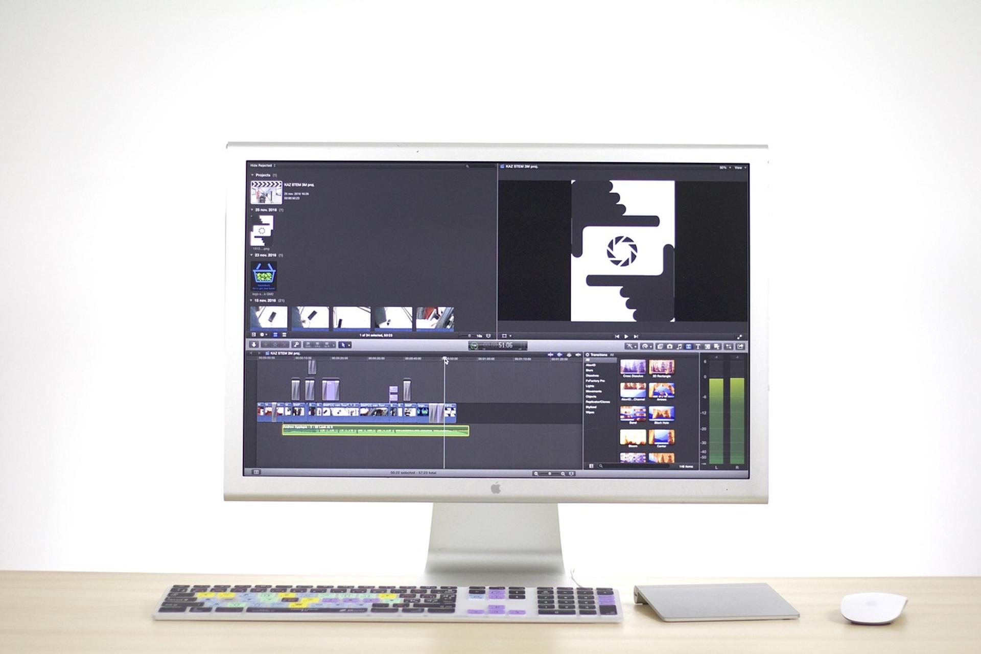 Diagram of content hook anatomy across the first three seconds of a video