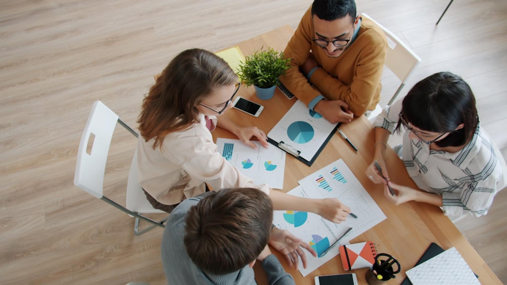Evaluating a digital branding partner against a checklist