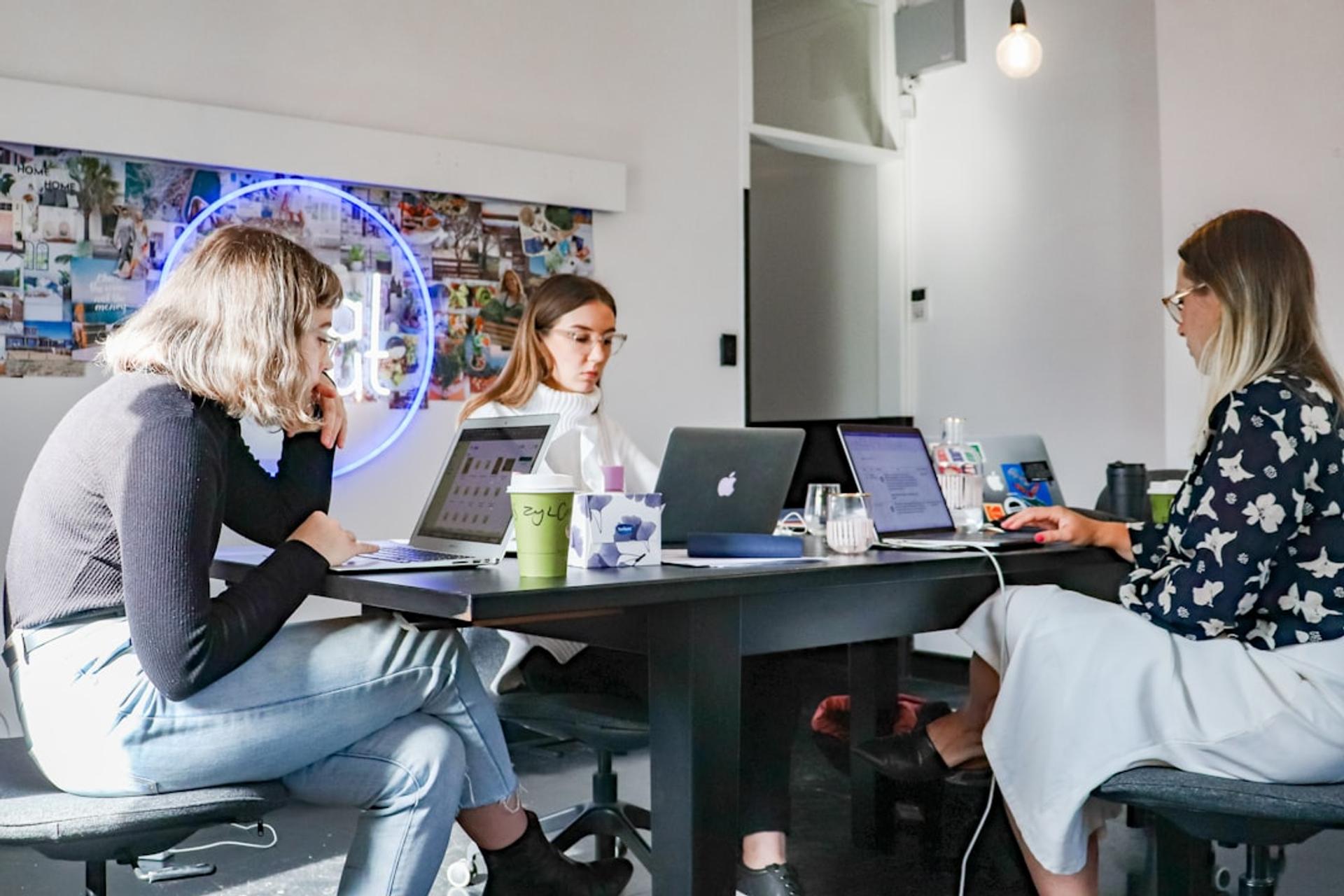 Indonesia Digital Marketing Agency Guide 2026: Vetting Tier-1 Partners for Premium Brands