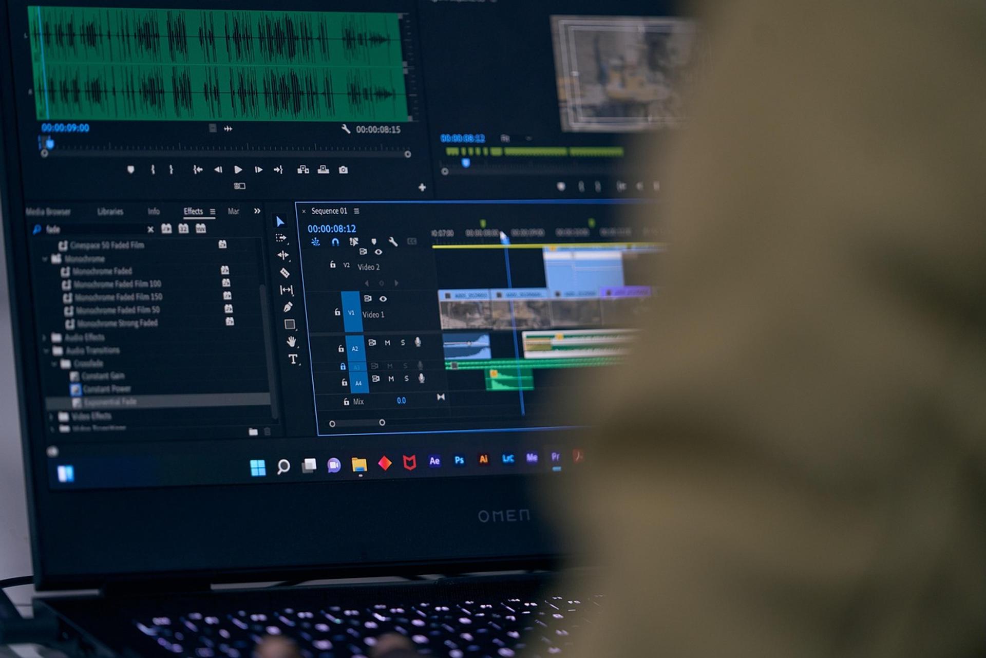 10 Aplikasi Edit Foto dan Video dalam Satu Aplikasi