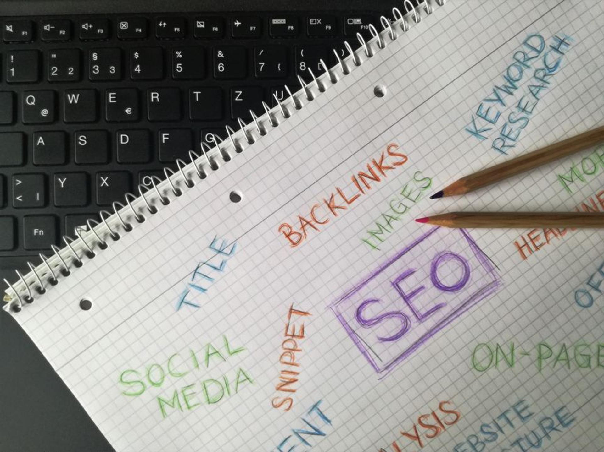 Catatan strategi backlink, keyword research, dan on-page SEO