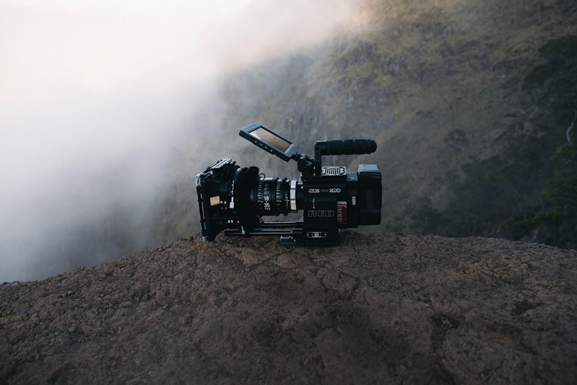 Video Company Profile 3-5 Menit - Script, Shot List, Struktur
