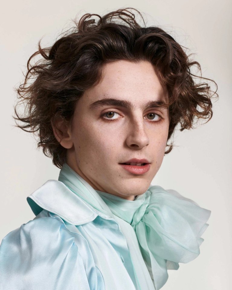 201911_ENTERTAINMENTWEEKLY_CSCHORR_EWH_06.jpg