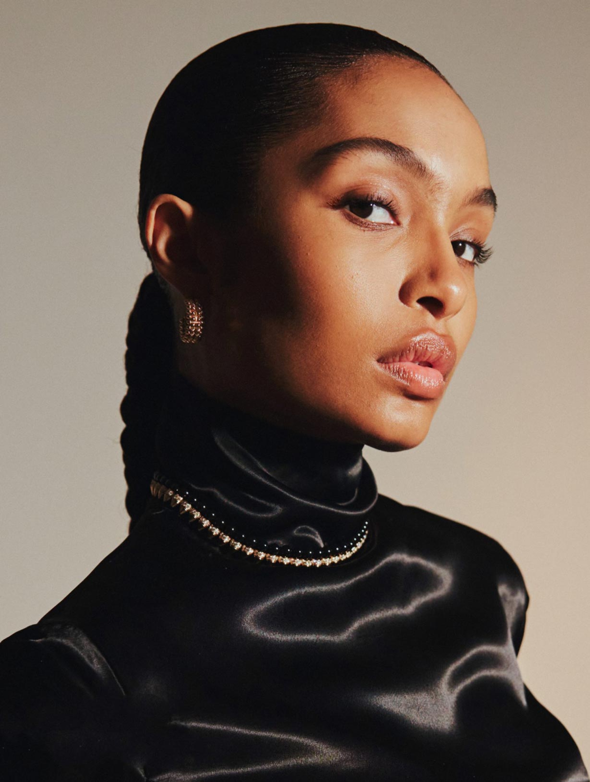 2023-05_SCE_HARPERSBAZAARAR_05.jpg