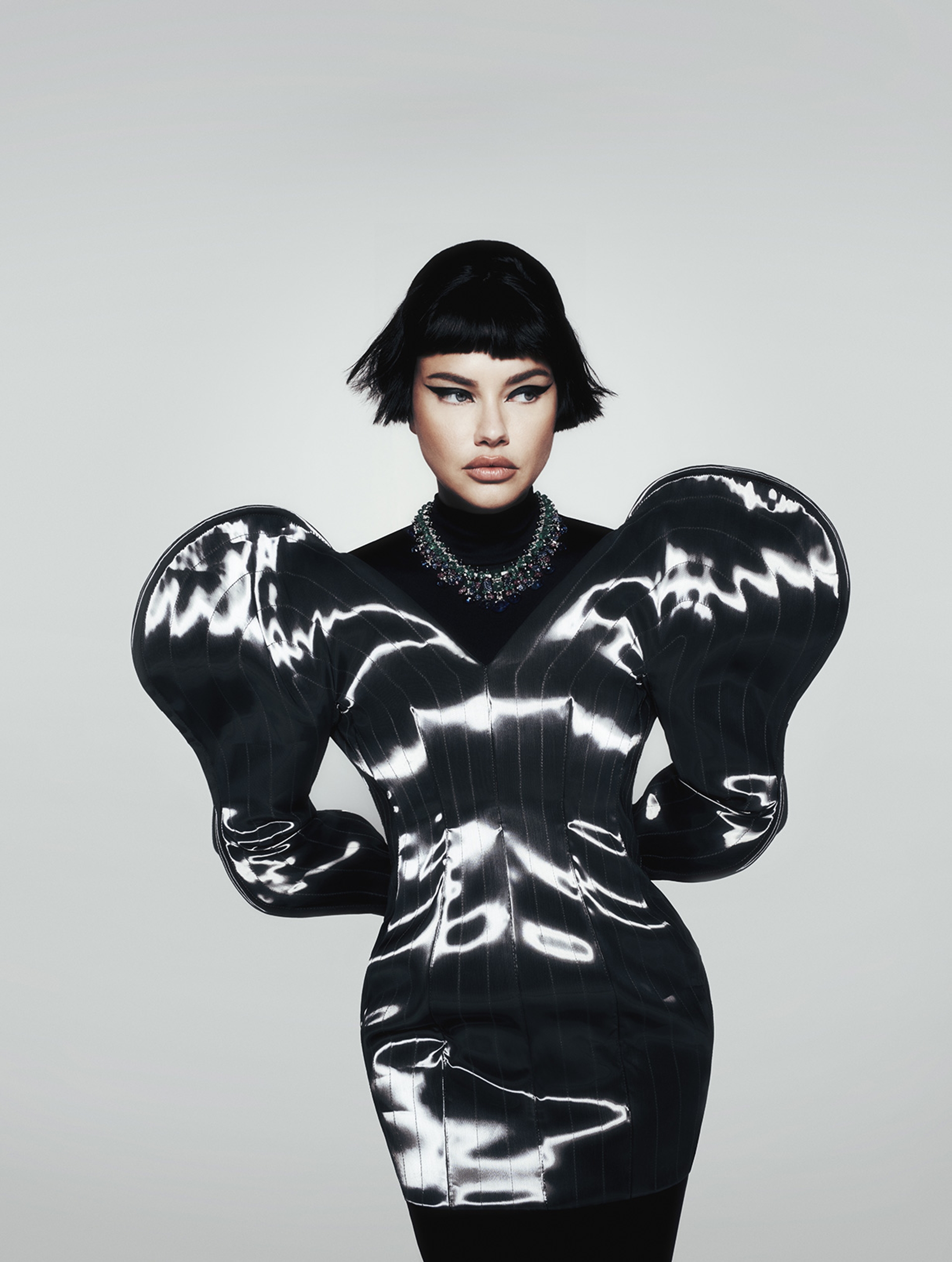 2023-01_KMN_HARPERSBAZAAR_05.jpg
