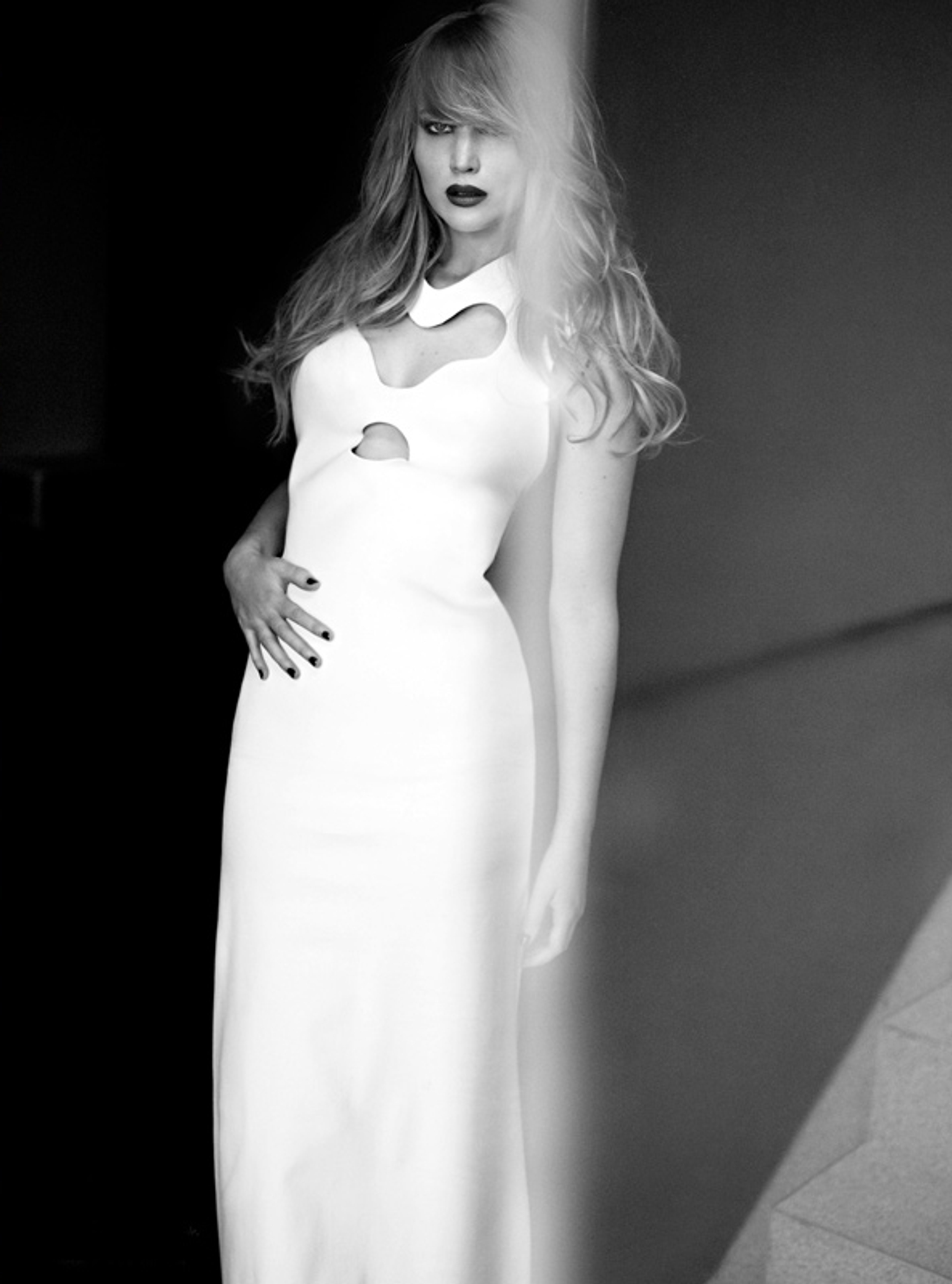 1212-ELLEMalaysia-JenniferLawrence-RGN-01.jpg