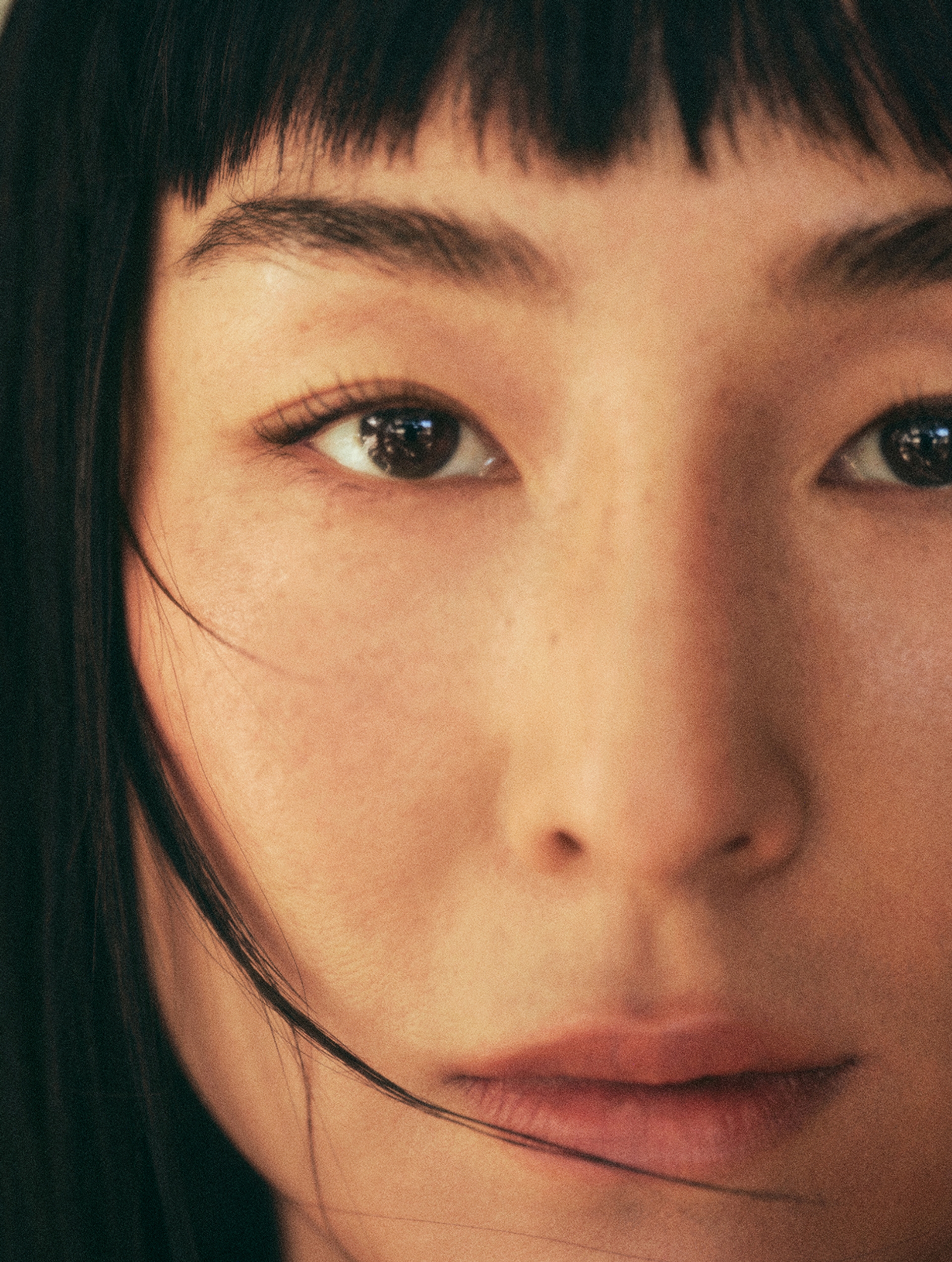 2026-07_JCO_EKO_HARPERSBAZAAR_03.jpg