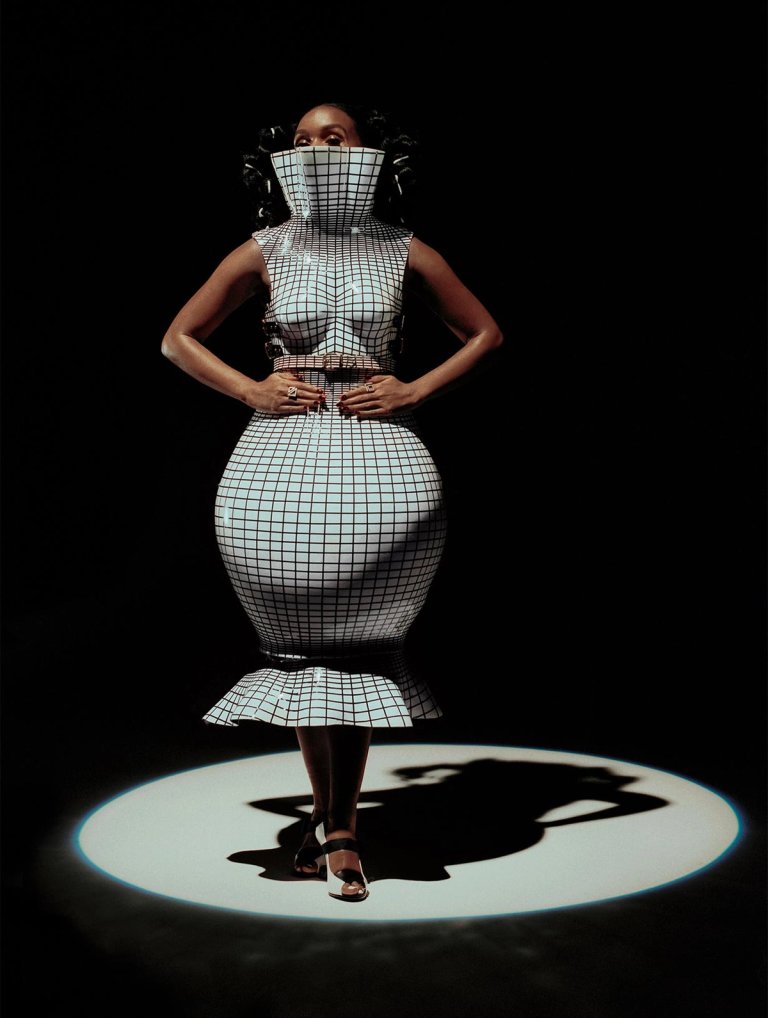 2019-06_JSS_KTG_PAPERMAG_03.jpg