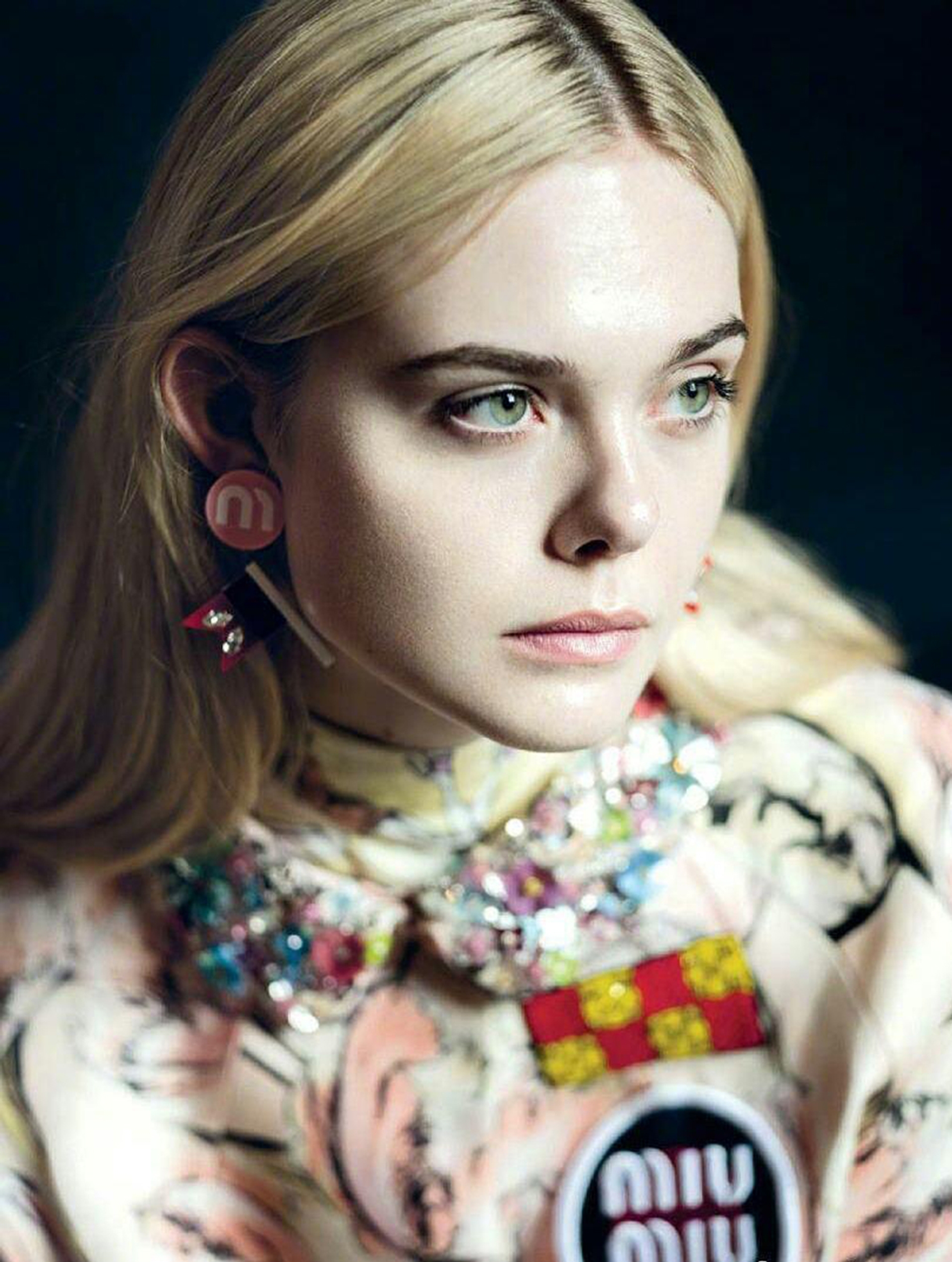 2017-12_DBI_LOFFICIEL_10.jpg