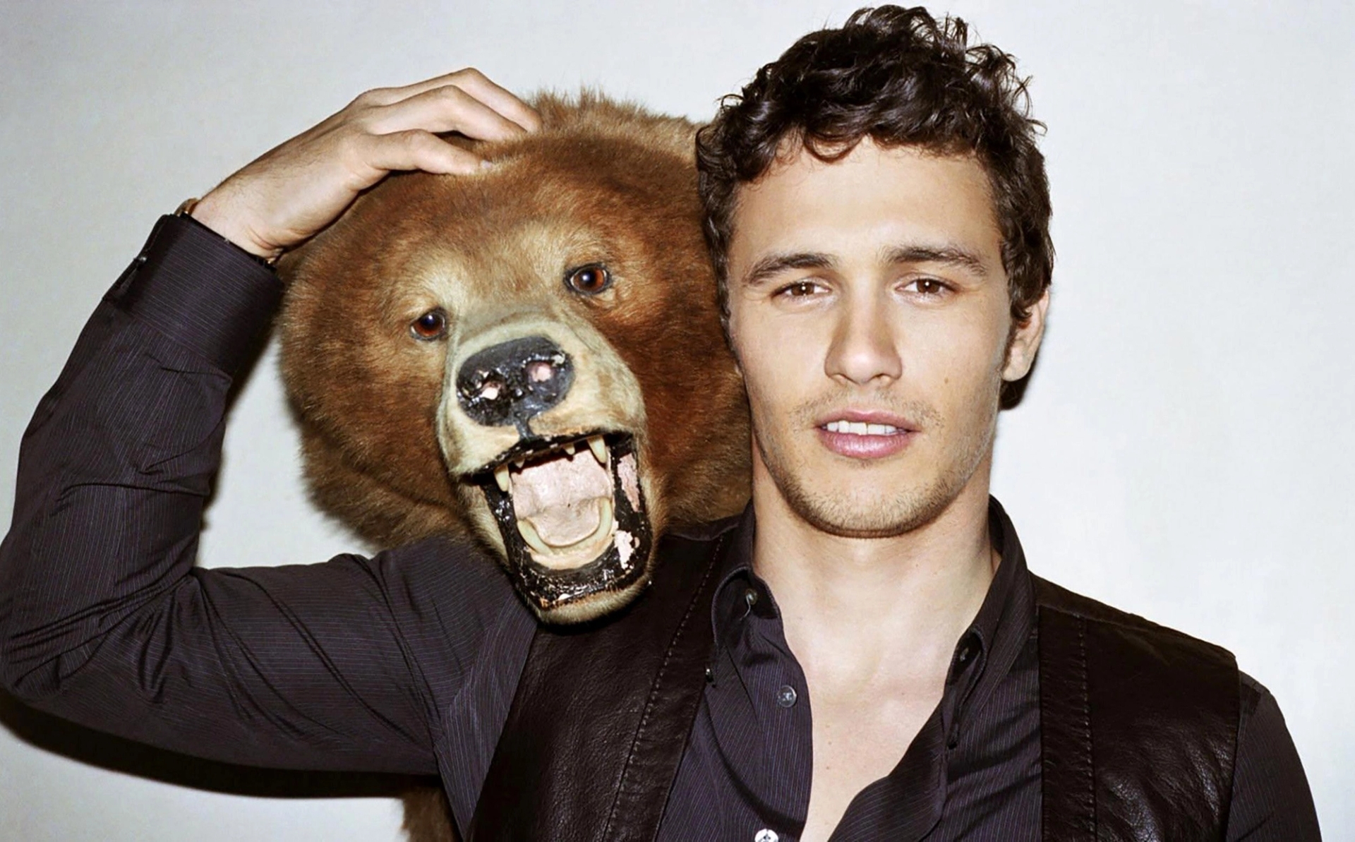 starworks-artists_2007-09_KYB_VOGUEHOMMES_11.jpg