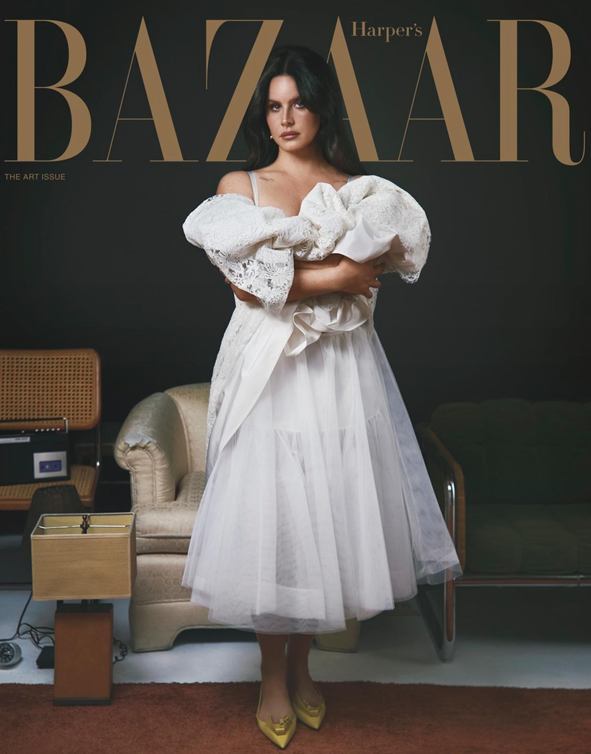 2023-12_EKO_HARPERSBAZAAR_01.jpg