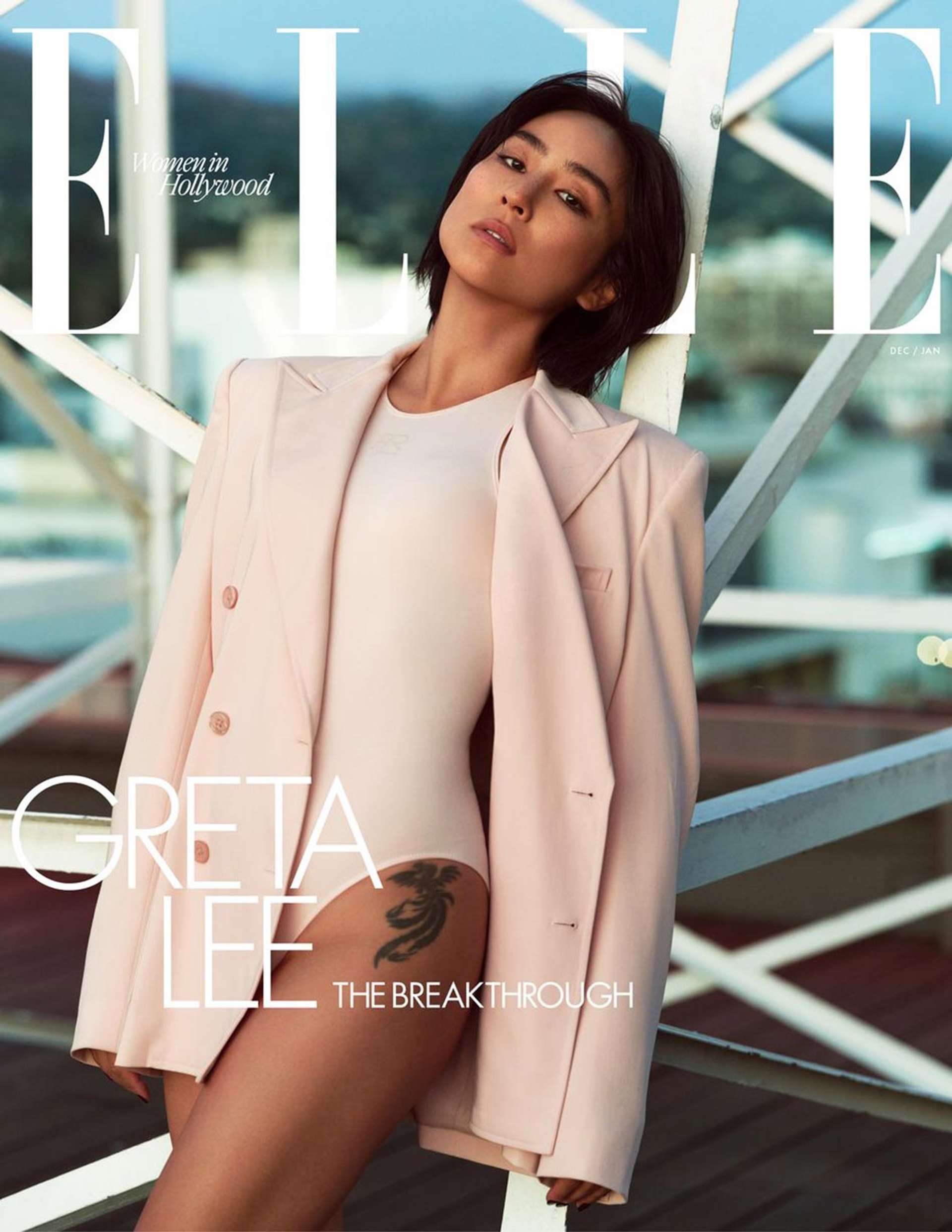 2023-12_KYB_JCO_ELLE_01.jpg