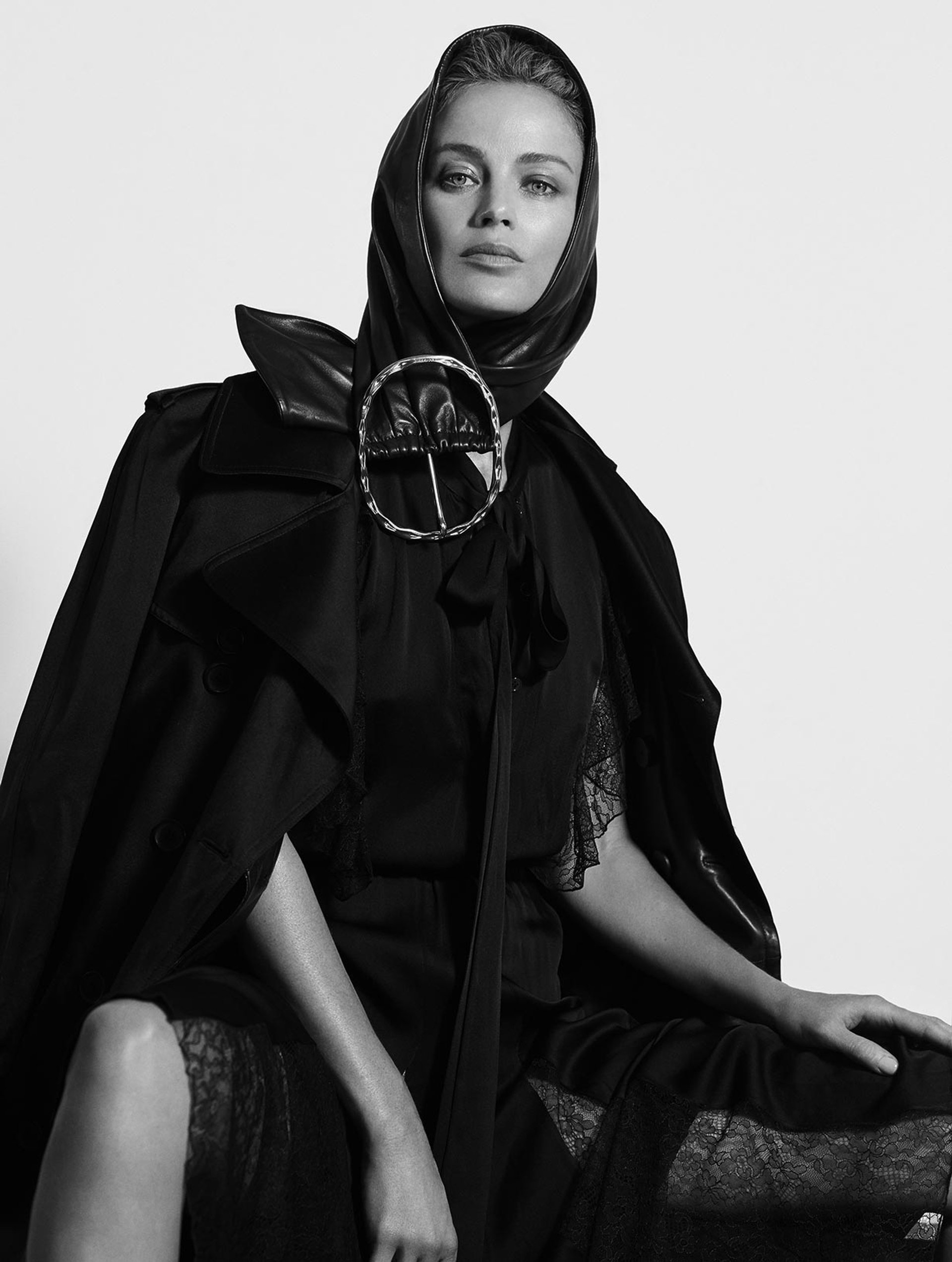 2018-10_BRA_HARPERSBAZAARTW_09.jpg