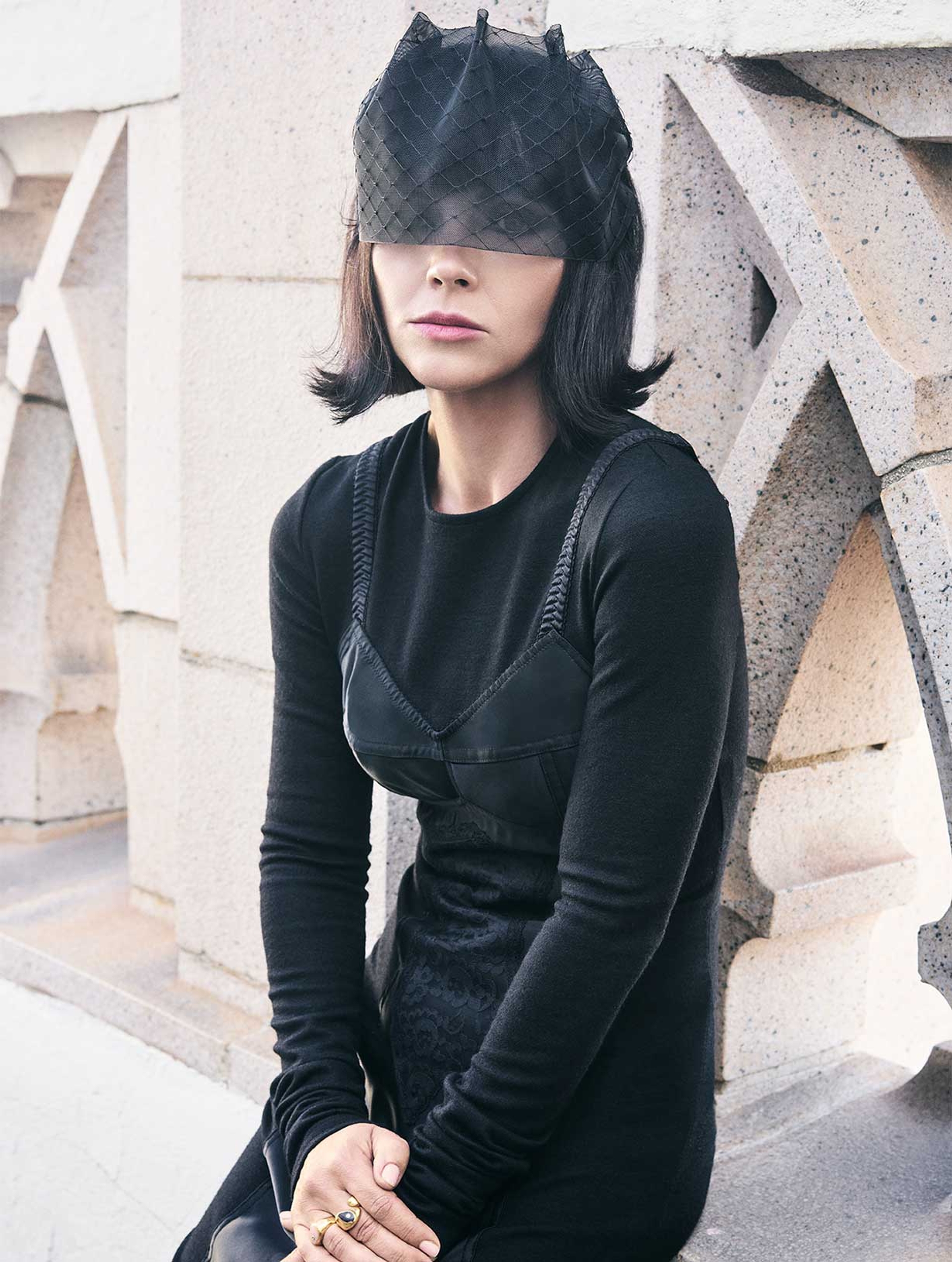 2022-11_TNR_BUST_06.jpg