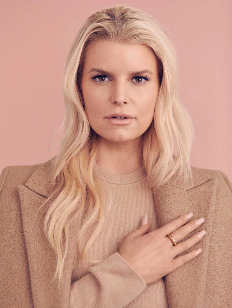 2020-02_TNR_GLAMOUR_06.jpg