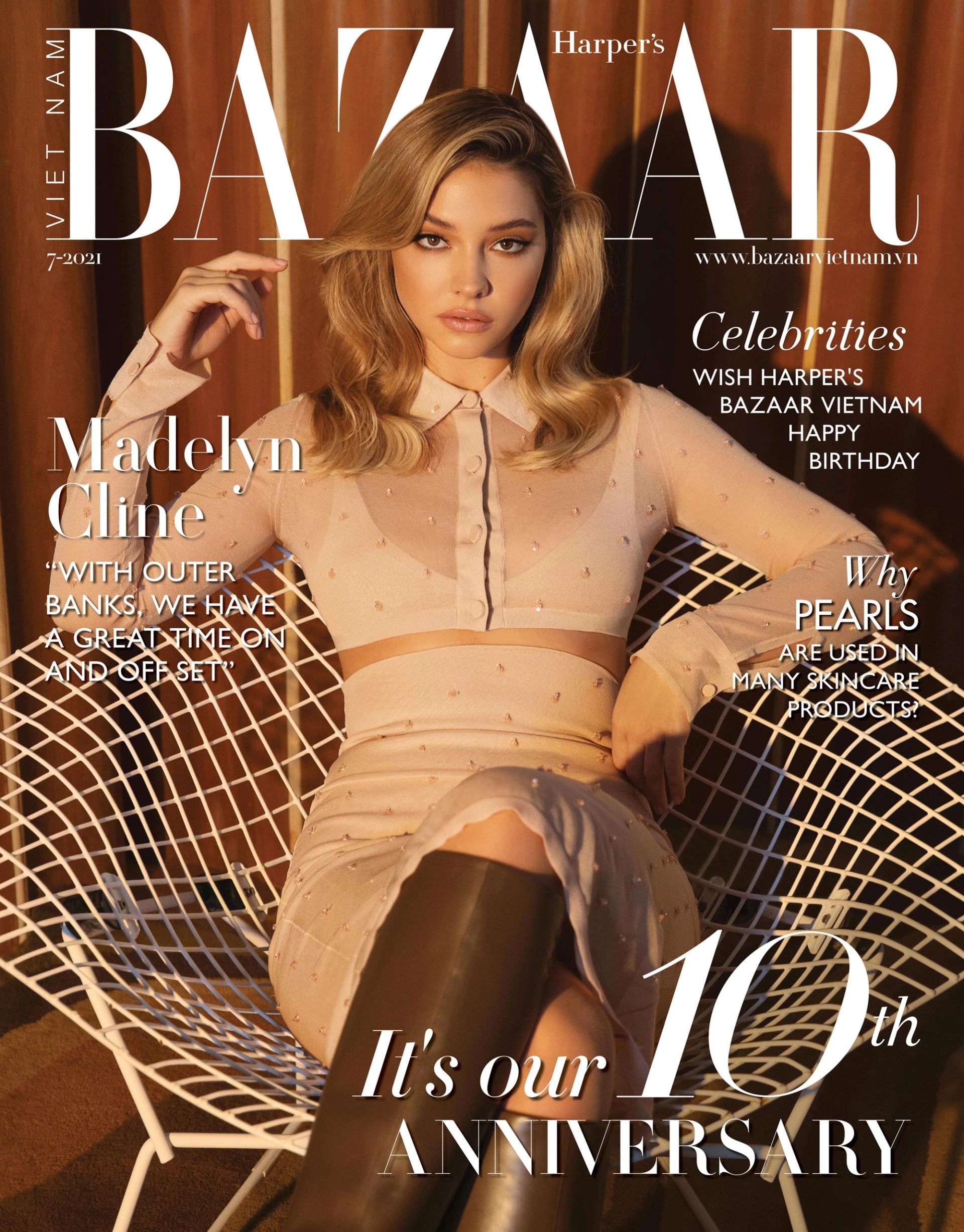 2021-07__MCL_RCN_HARPERSBAZAARVN_01.jpg