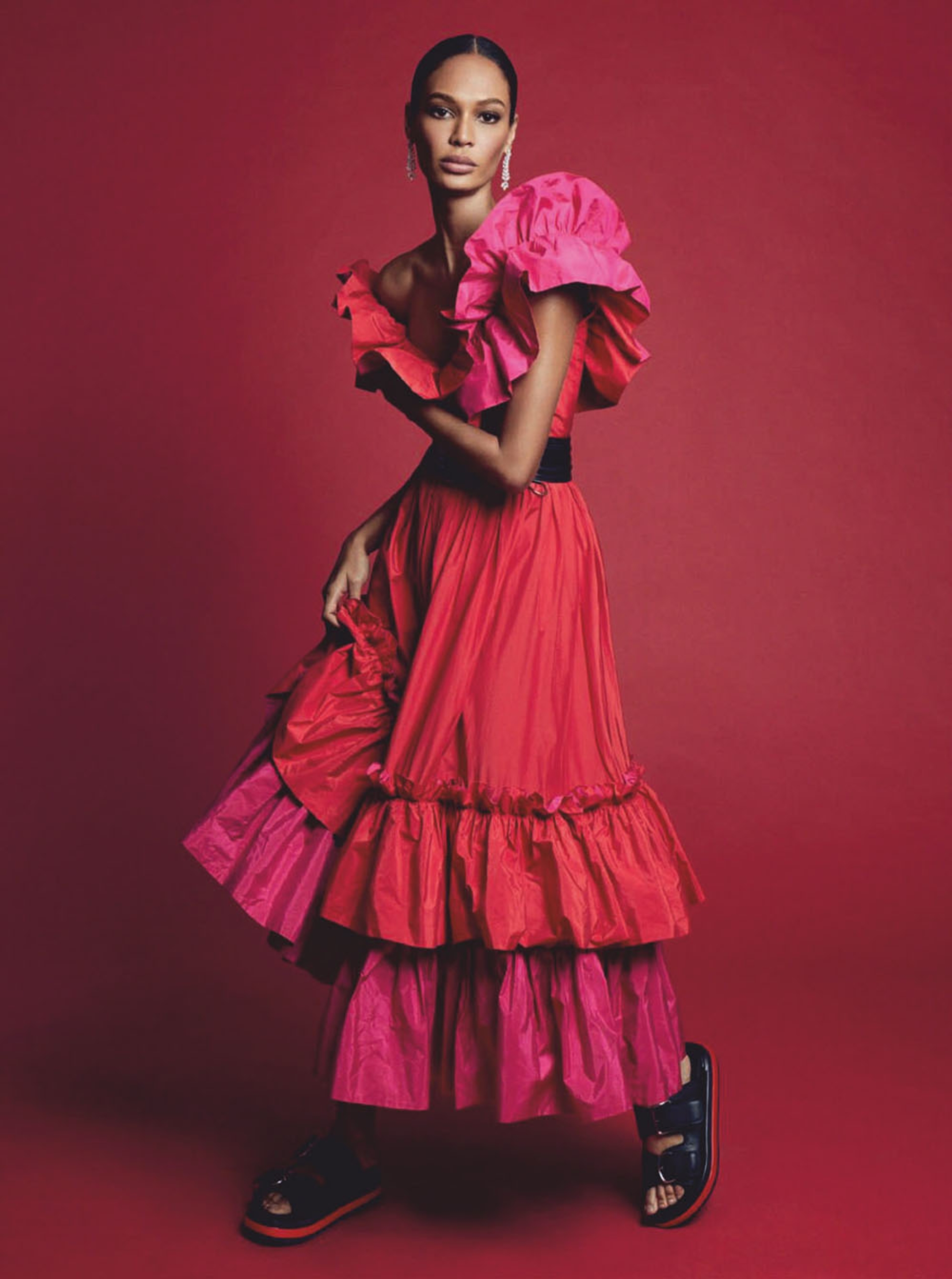2020-02_LZI_HARPERSBAZAARES_11.jpg