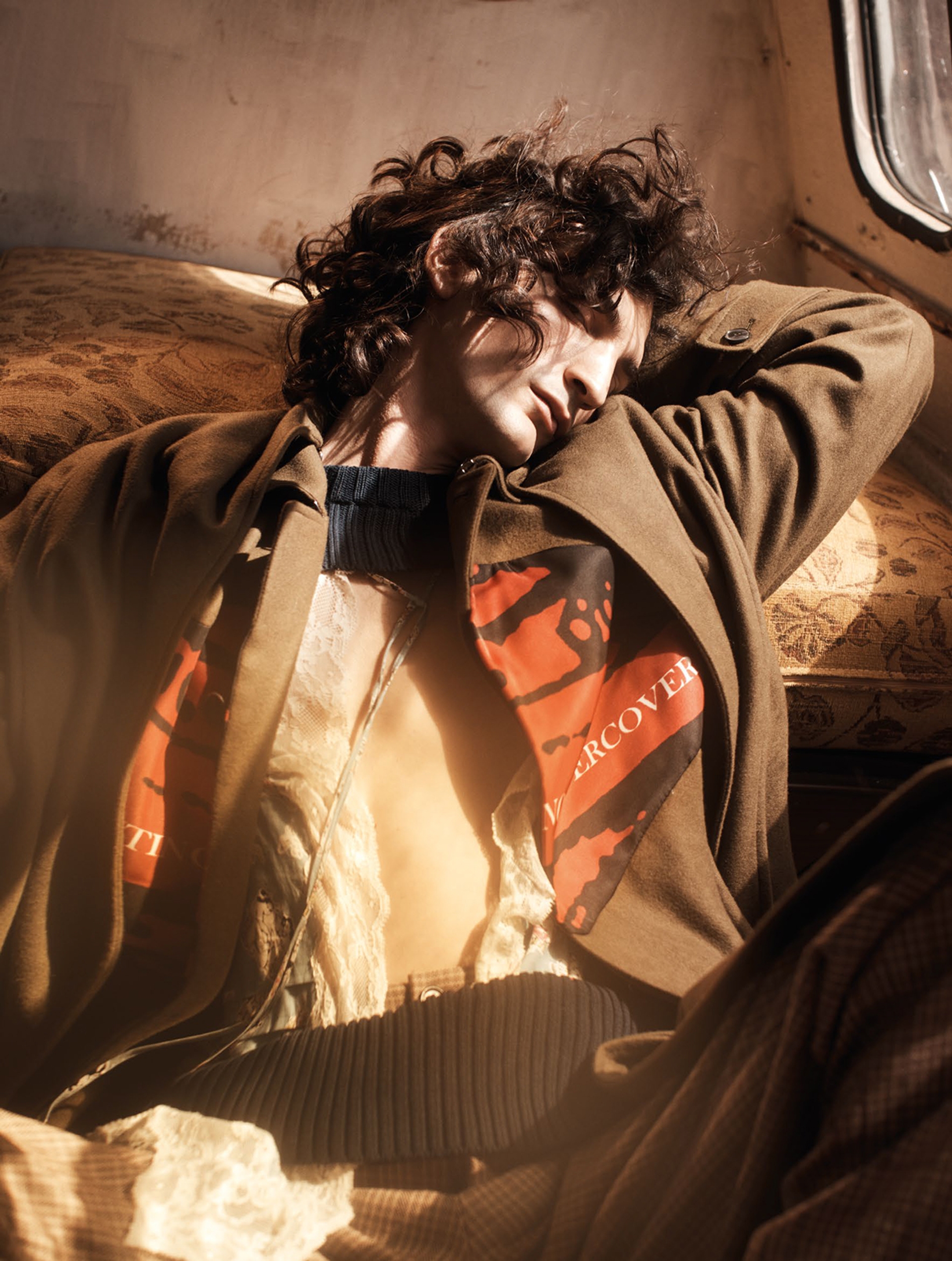 201910_LOFFICIELHOMMESIT_ETEMPTEST_NYG_10.jpg