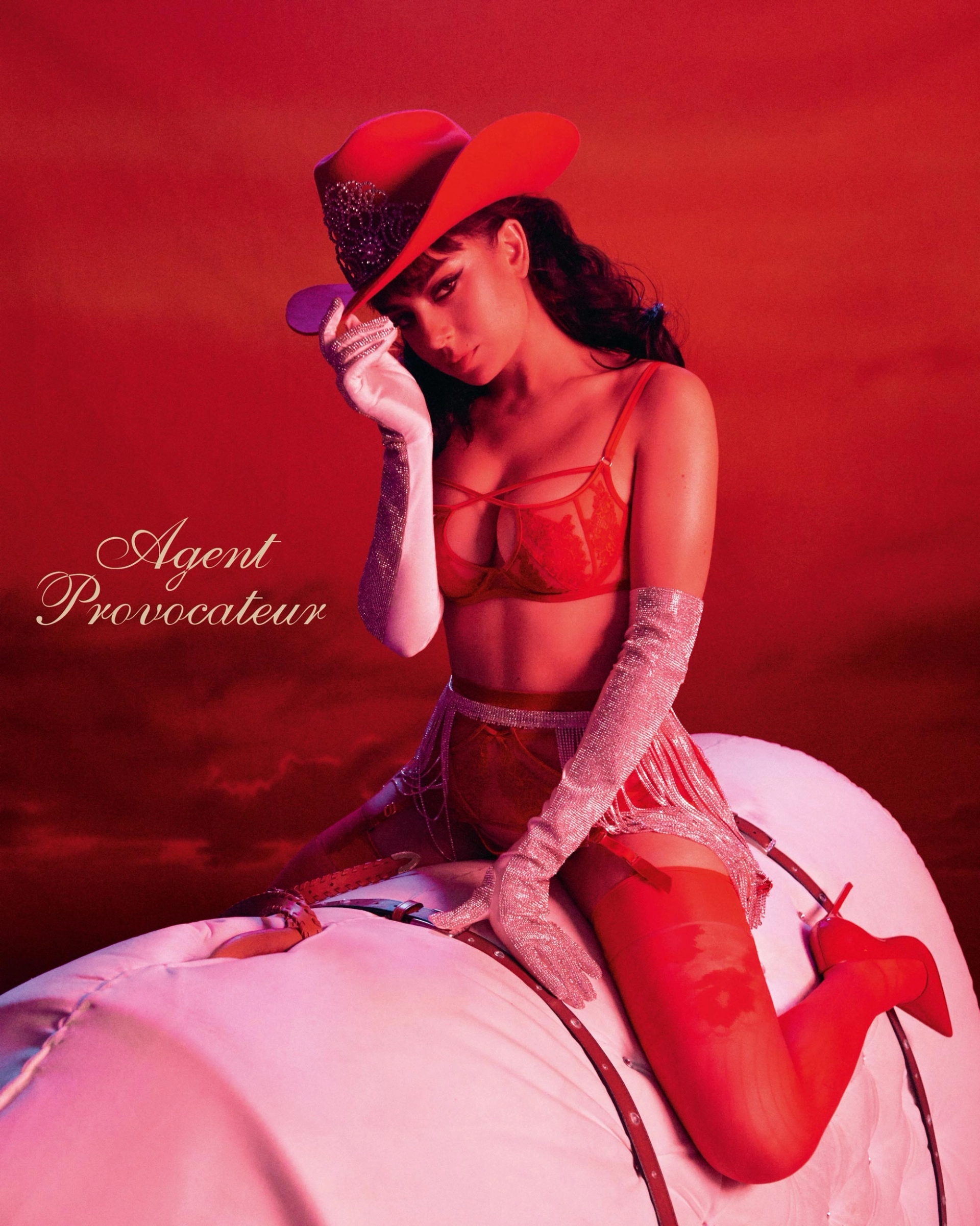 2019-12_LKS_AGENTPROVOCATEUR_02.jpg