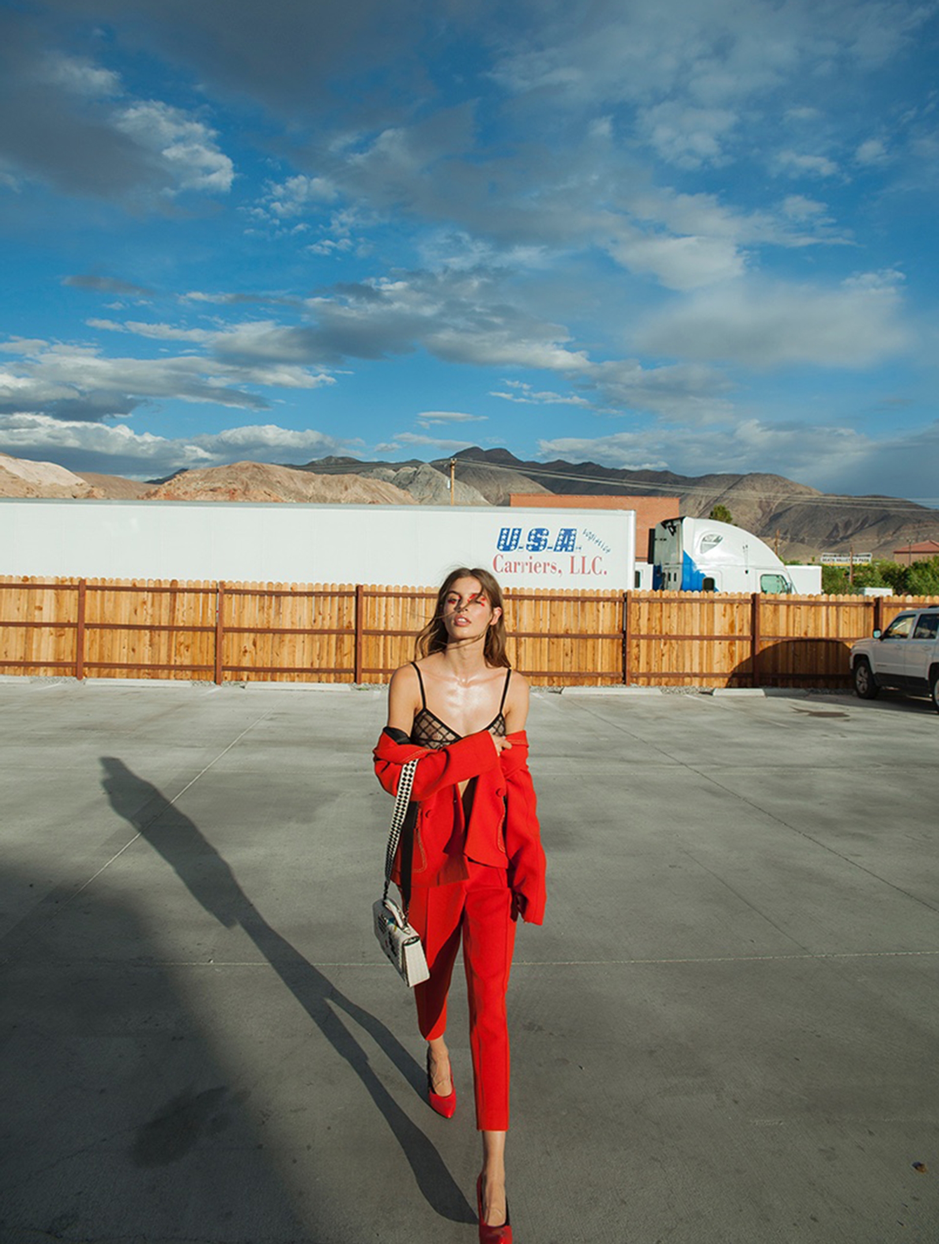 2018-09_MNN_ELLEMX_03.jpg