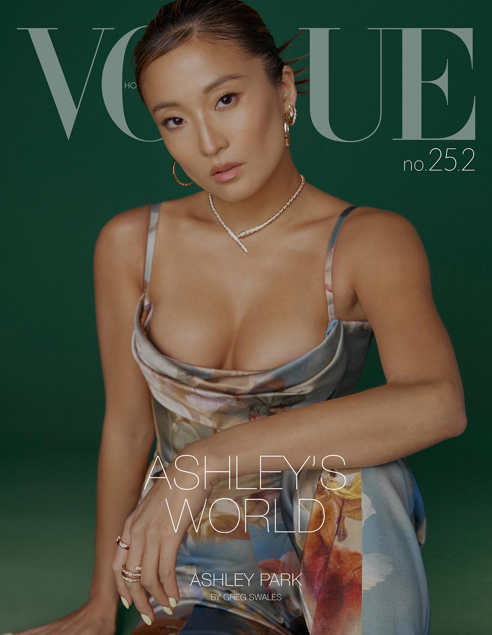 2023-02_CHS_TNN_VOGUEHK_03.jpg