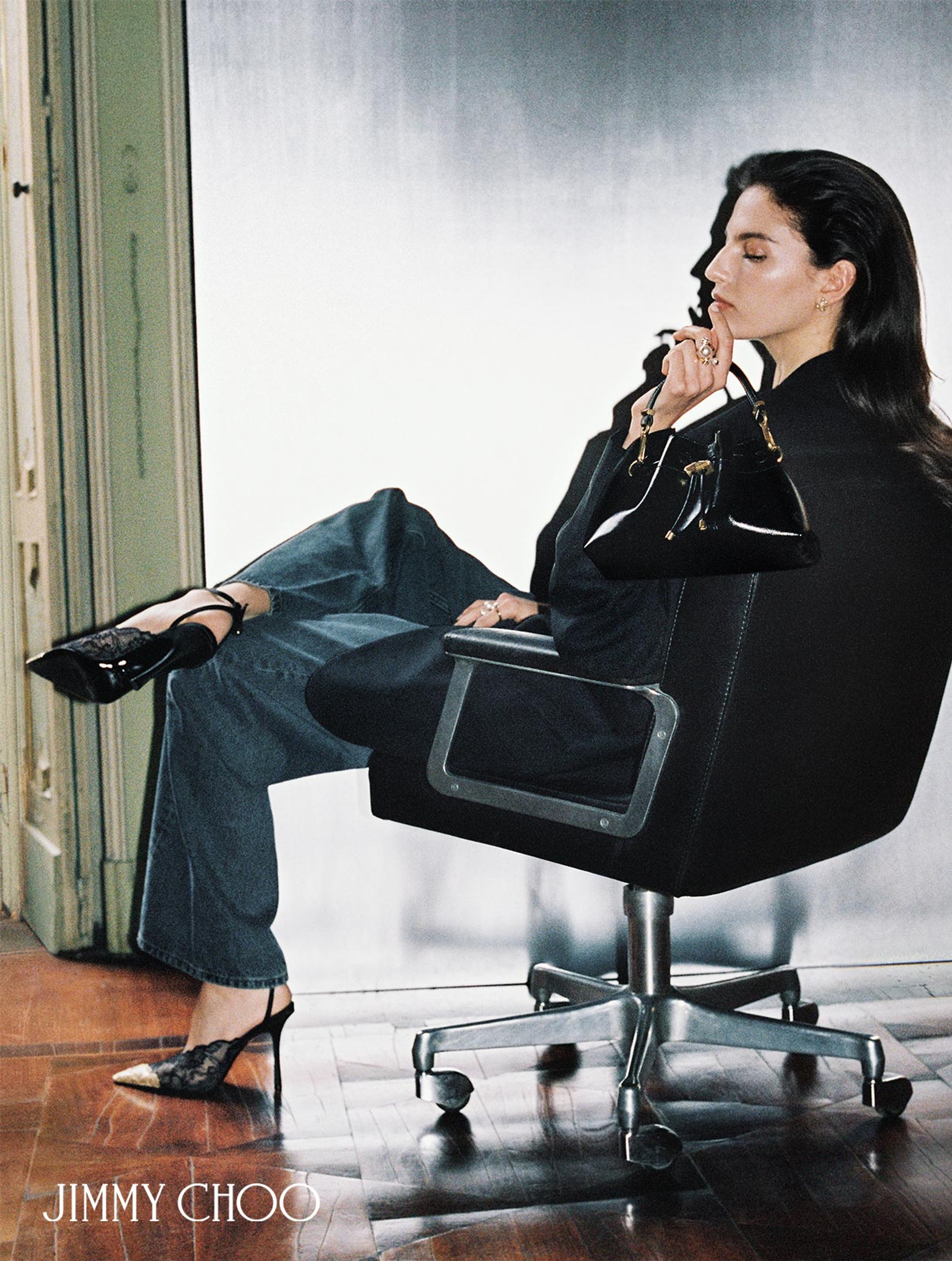 2026-10_AML_JIMMYCHOO_17.jpg