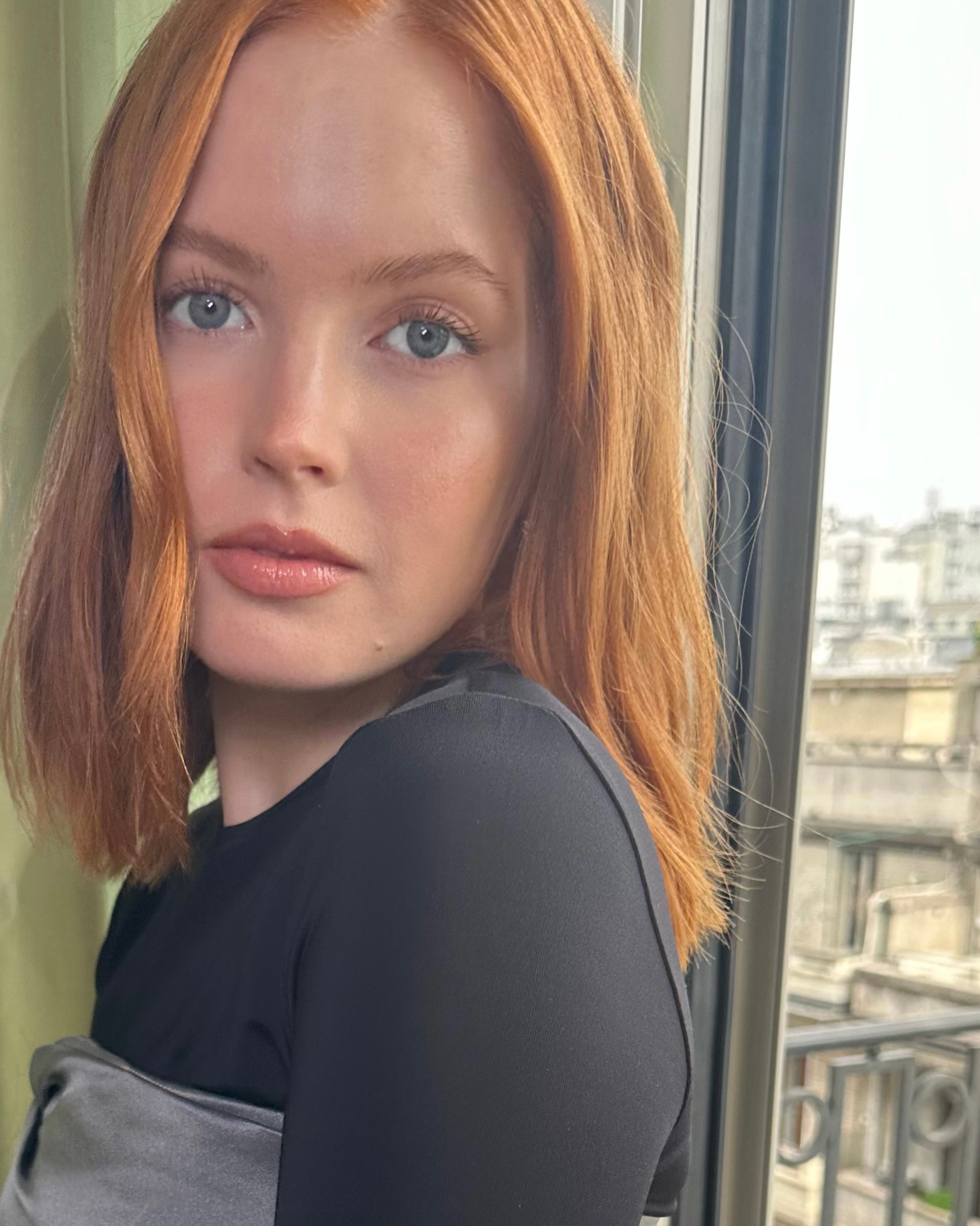 Ellie Bamber .jpg