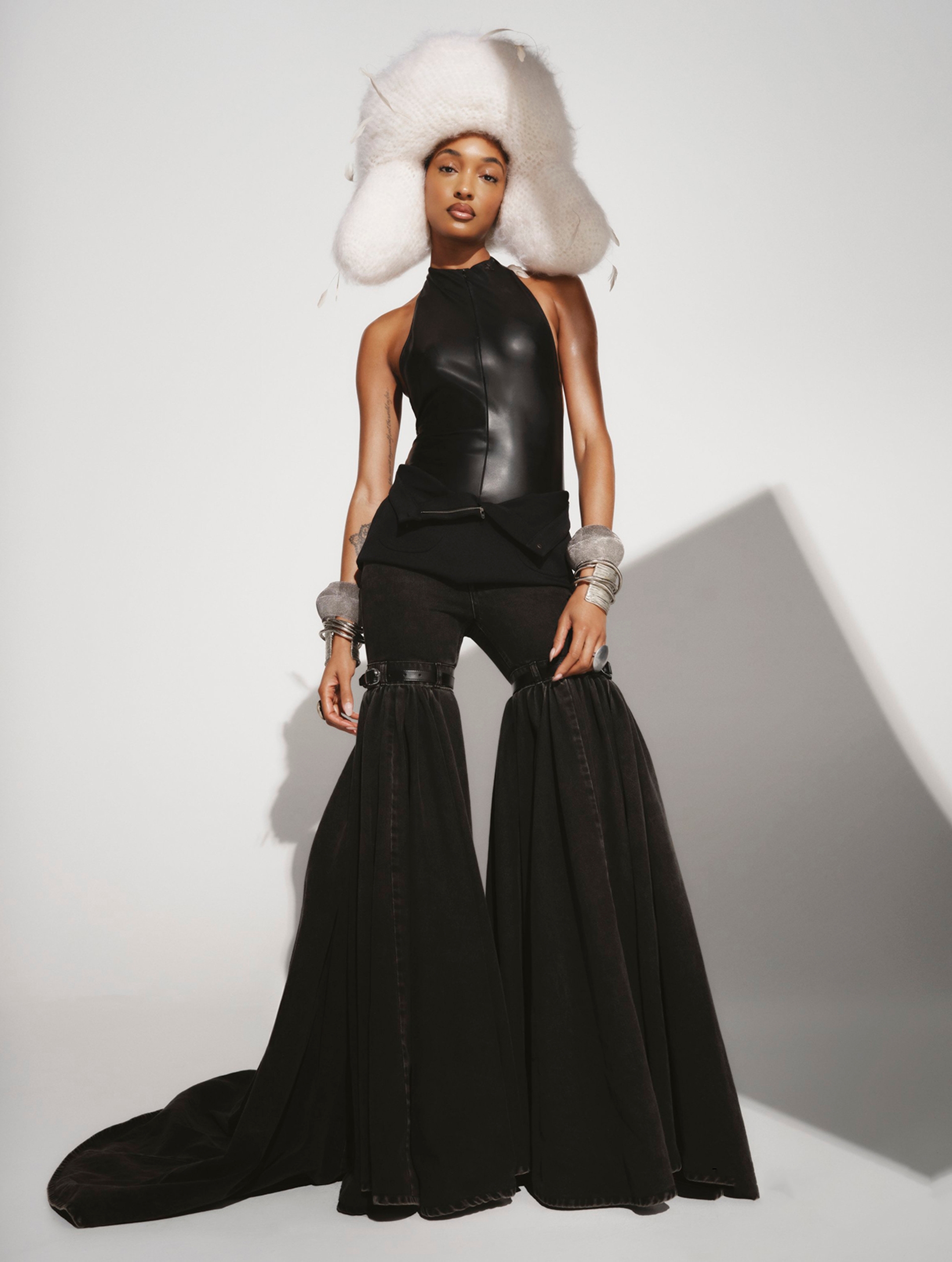 2024-12_JHN_VOGUEHK_03.jpg