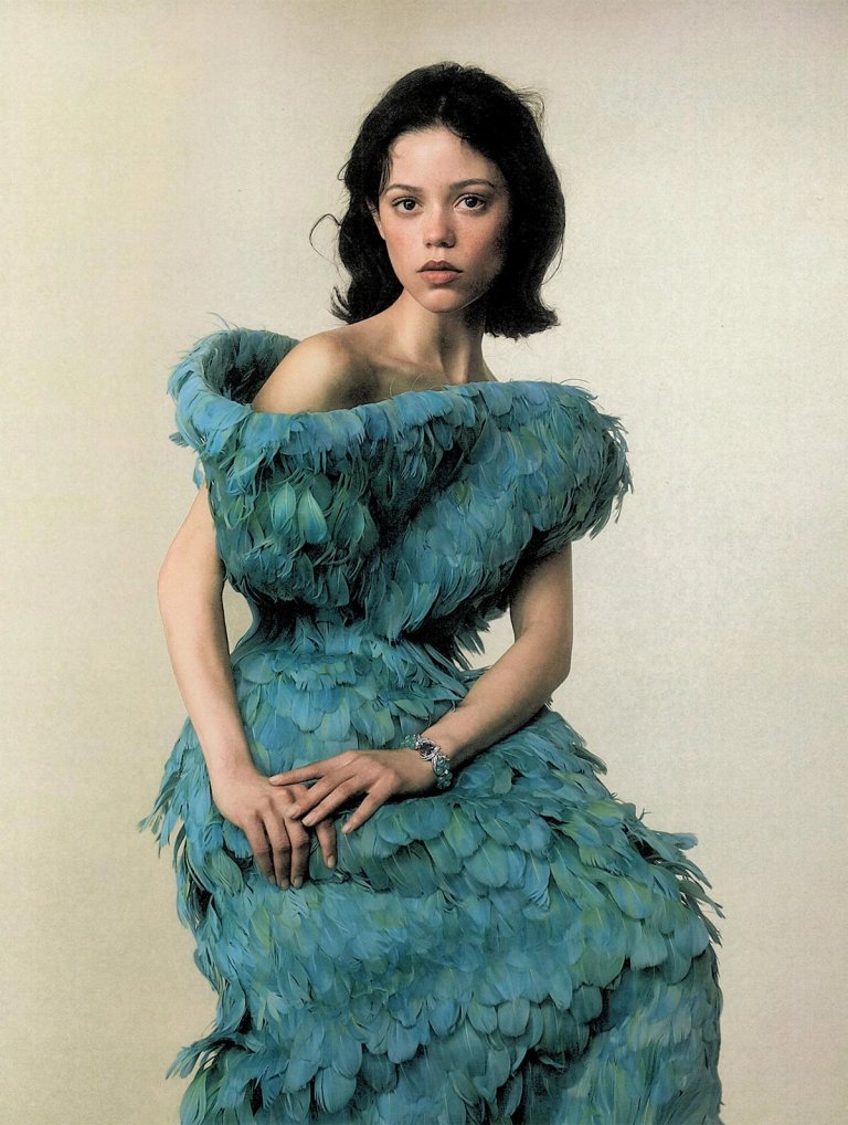 2016-11_YSA_VOGUE_03.jpg