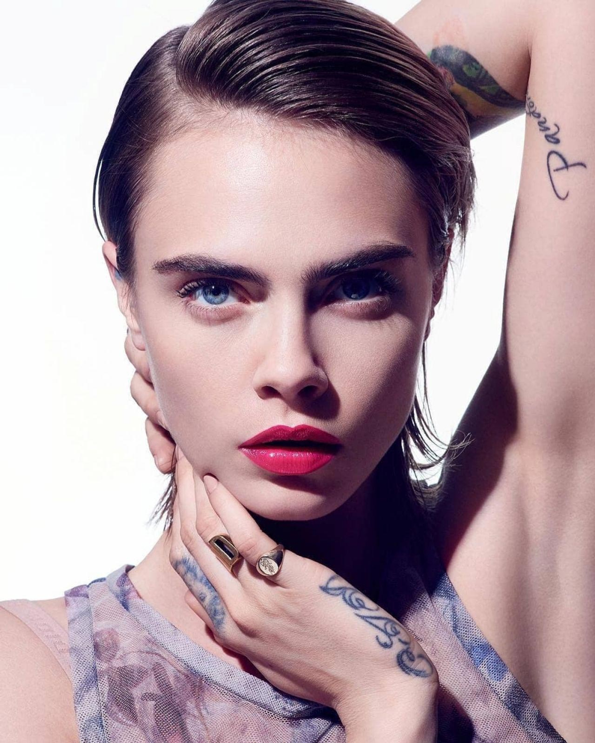 2019-05_MRK_VOGUEKR_04.jpg