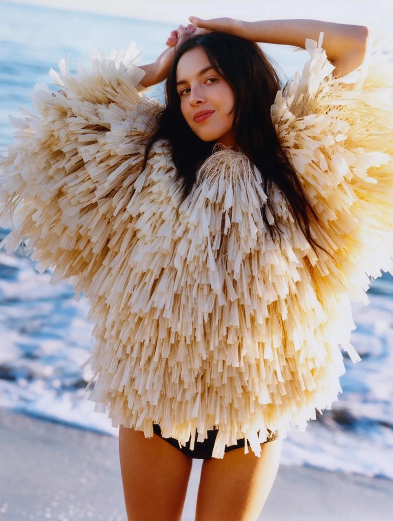 2026-03_YSA_BRITISHVOGUE_06.jpg