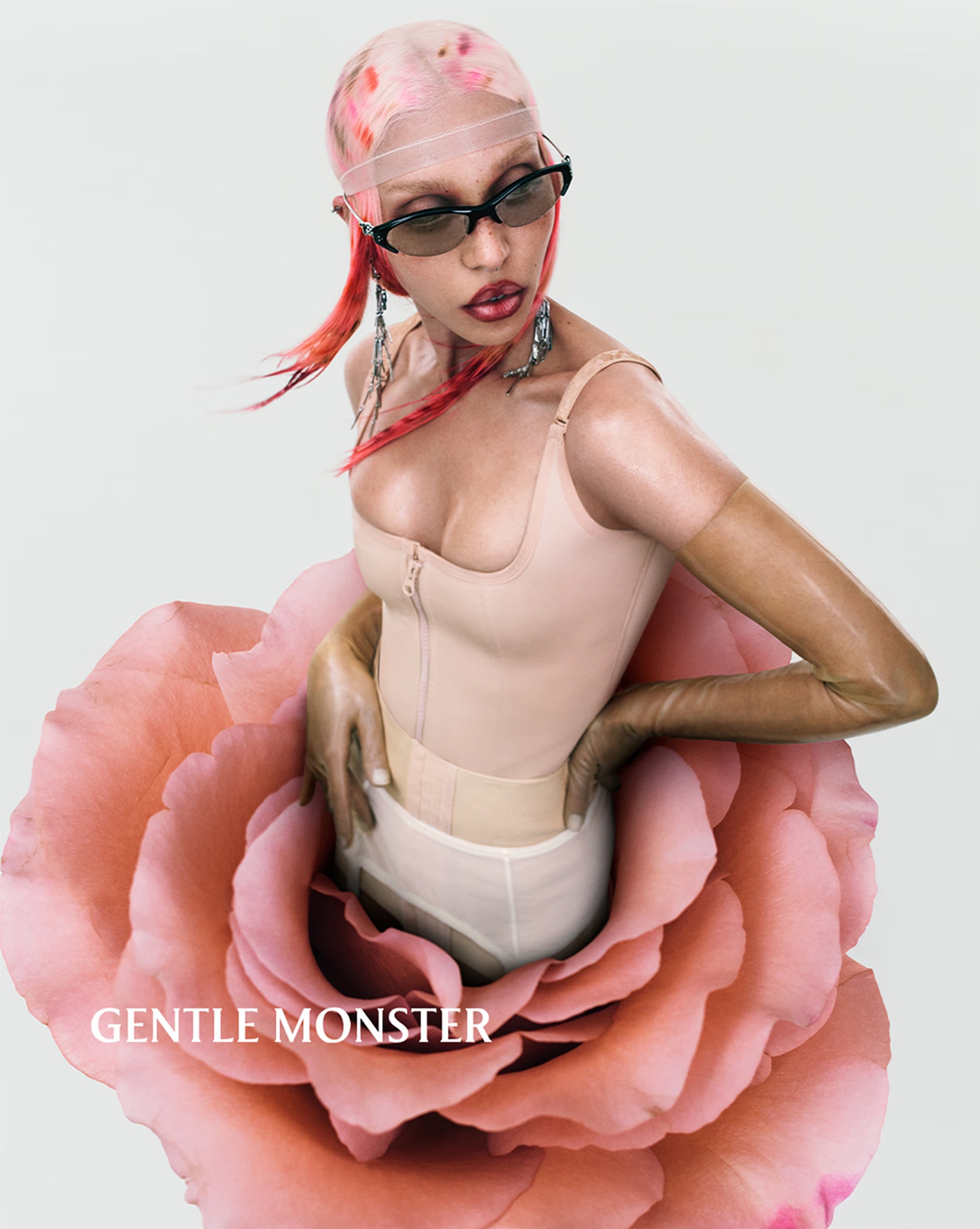 2026-01_AML_GENTLEMONSTER_02.jpg