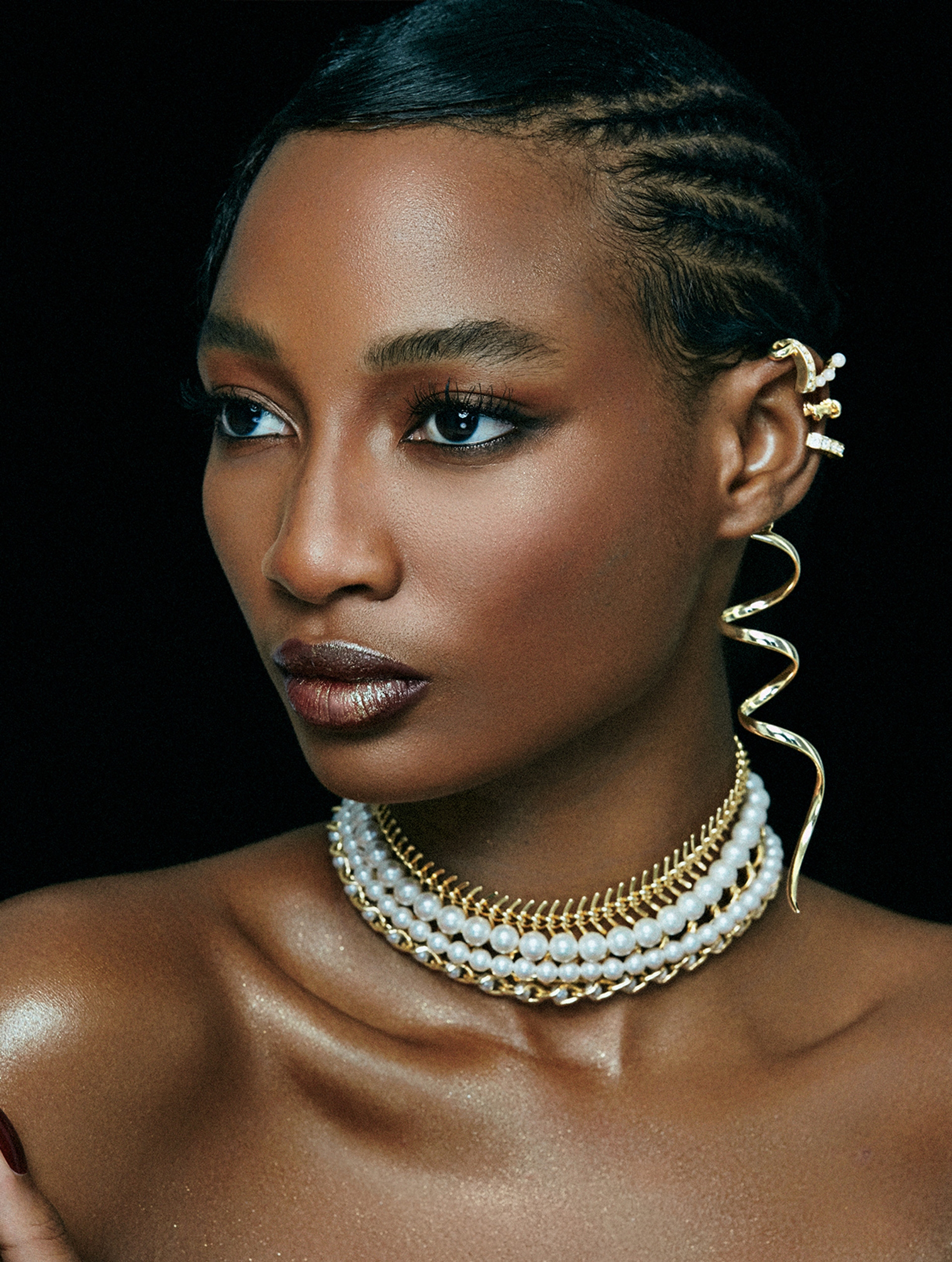 2019-12_JSS_ESSENCEMAG_02.jpg