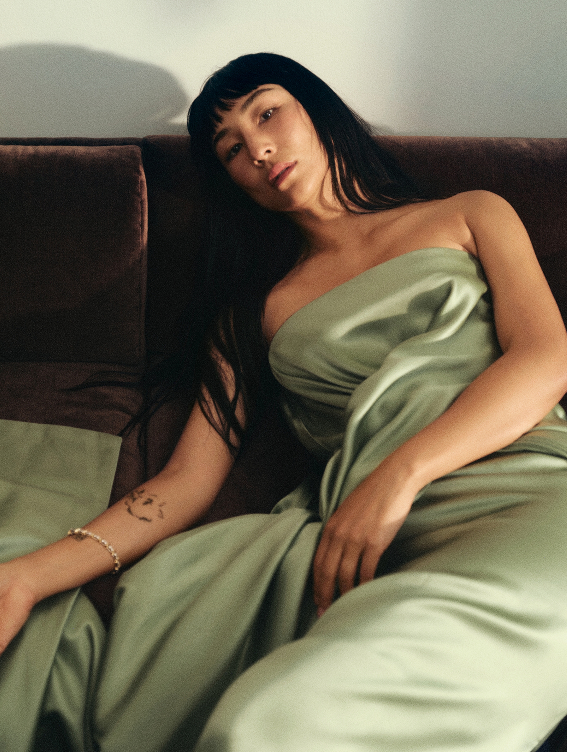 2026-07_JCO_EKO_HARPERSBAZAAR_06.jpg
