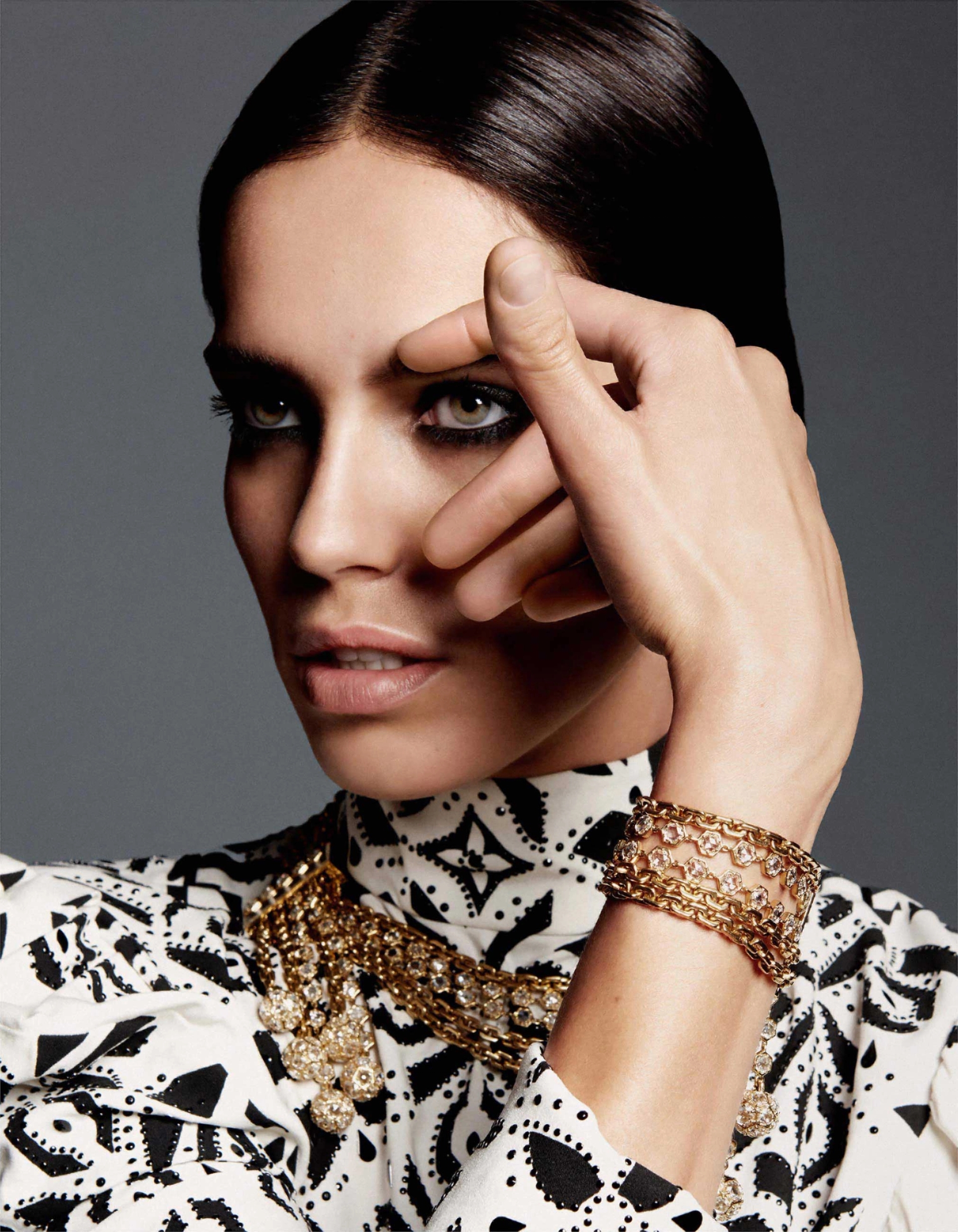 starworks-artists_201511_VOGUETH_YTSAI_FS_03.jpg